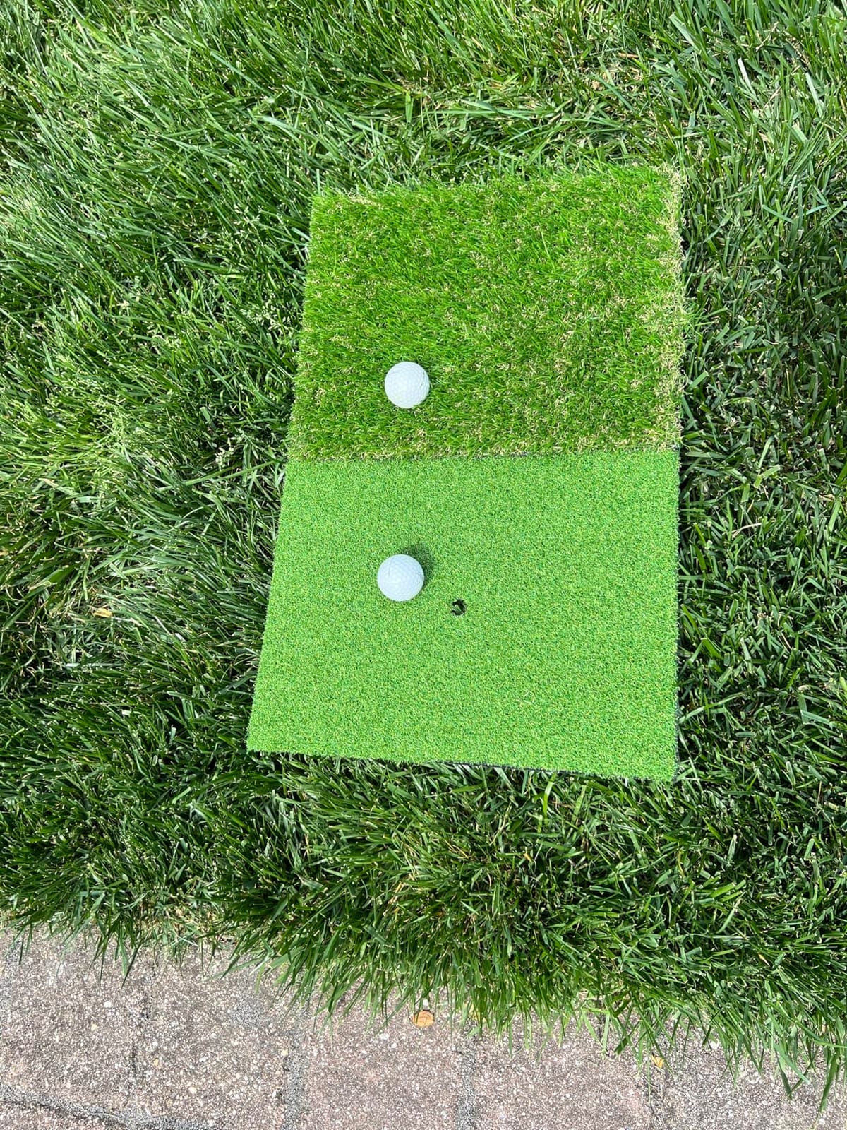 SAPLIZE Foldable Heavy-Duty Golf Hitting Mat with 10mm EVA Backing for Indoor/Outdoor Swing & Chipping, Golf Accessories & Gift for Men & Women customer photo 1