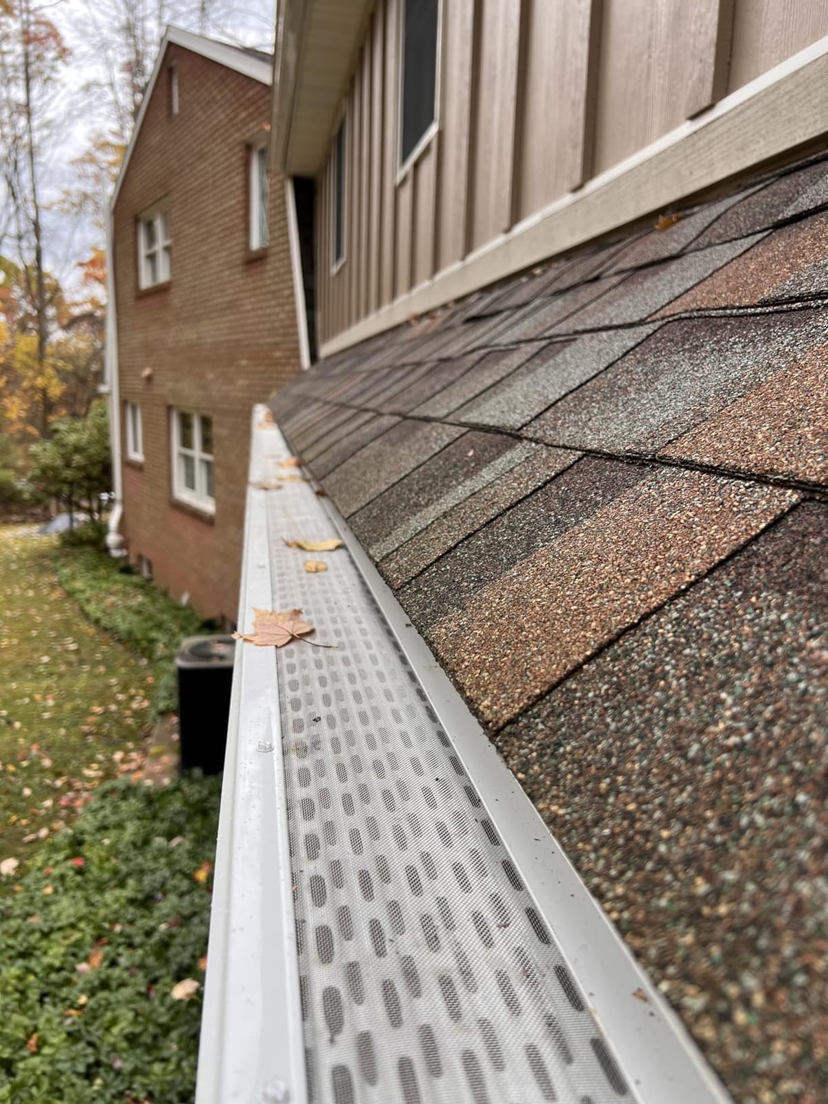 Micromesh Gutter Guards, 5 Inch, 100 FT, Stainless Mesh, White customer photo 1