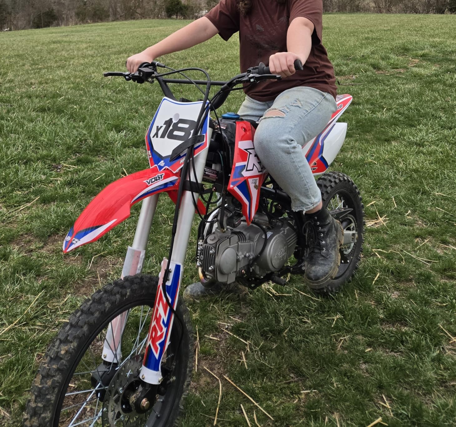 HHH DB X18 125CC Dirtbike Apollo RFZ Racing Gas Dirt Bike with Twin Spare Heave Duty Steel Frame Big Tires 17/14 inch 4 Speed Dirtbike for Youth Adult Vitacci Dirtbike customer photo 2