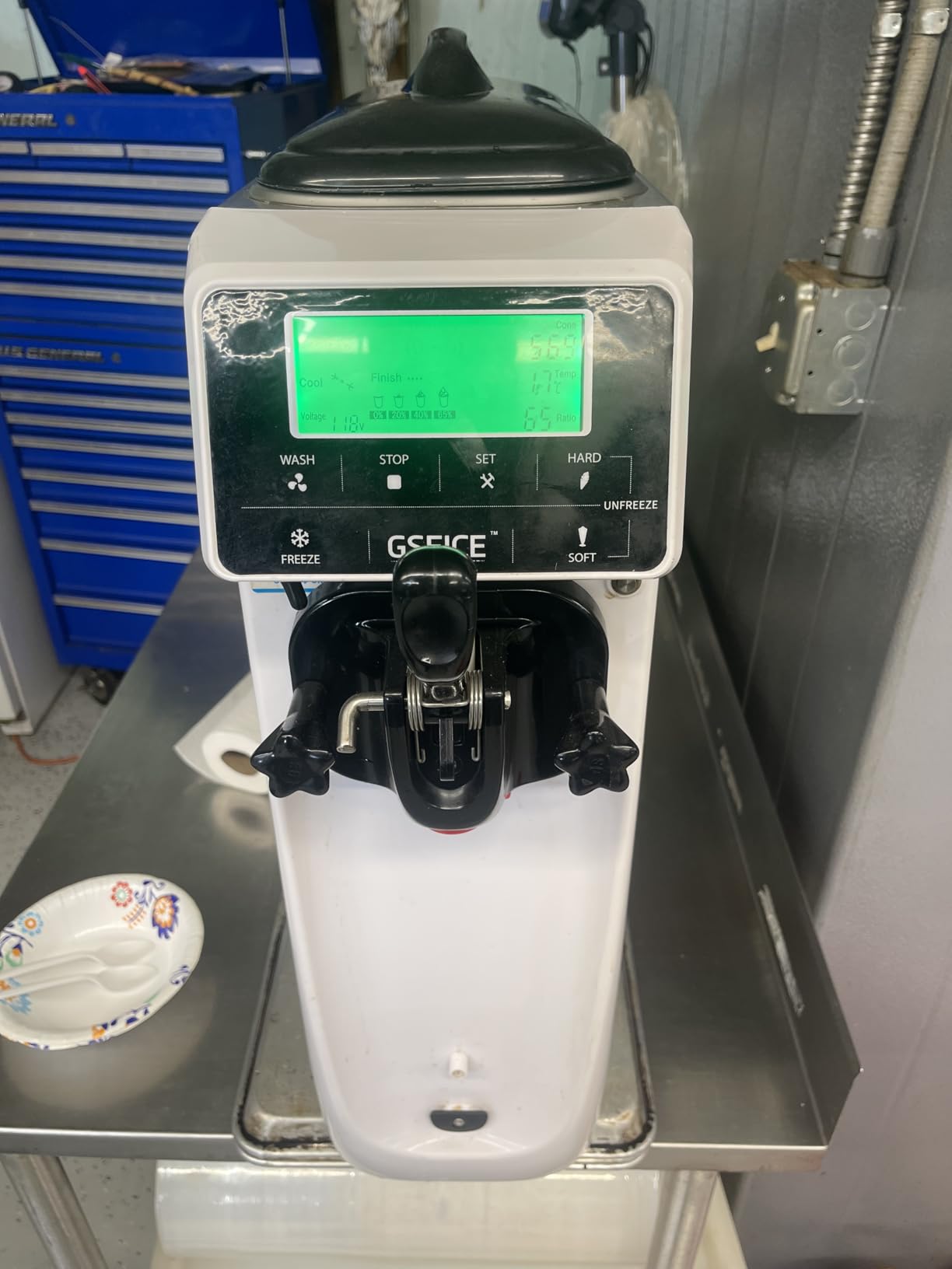 GSEICE Soft Serve Ice Cream Machine ETL customer photo 2