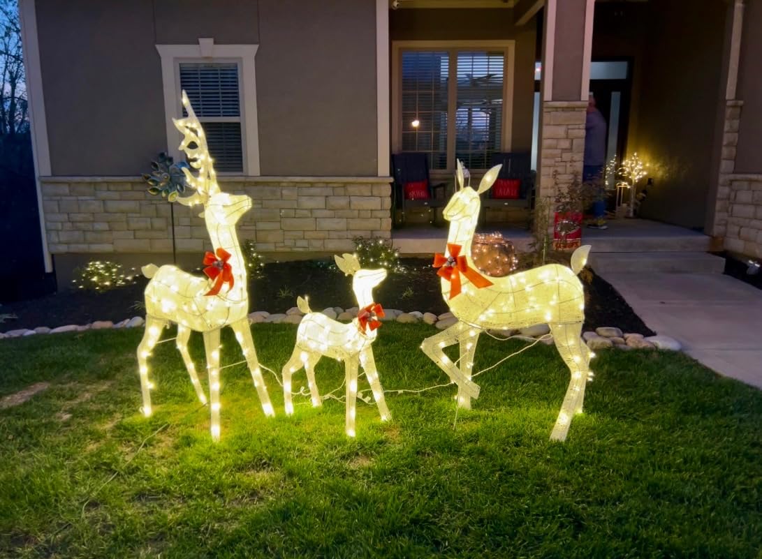 Best Choice Products 3-Piece Large Lighted Christmas Deer Family Set 5Ft Outdoor Yard Decoration with 360 LED Lights, Stakes, Zip Ties - White customer photo 2