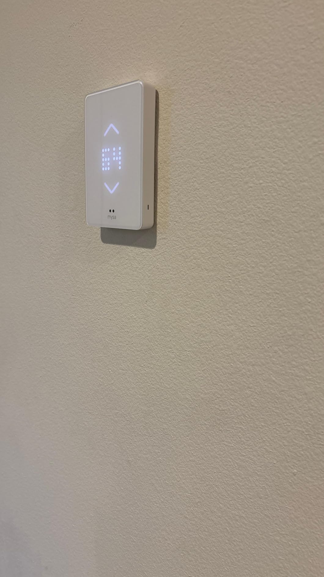 Mysa Smart Thermostat V2 for Electric Baseboard Heaters | Save Up to 26% on Heating Costs | Humidity Sensor + Premium Touchscreen | WiFi Programmable | Scheduling | HomeKit, Alexa, Google | 120V-240V customer photo 1