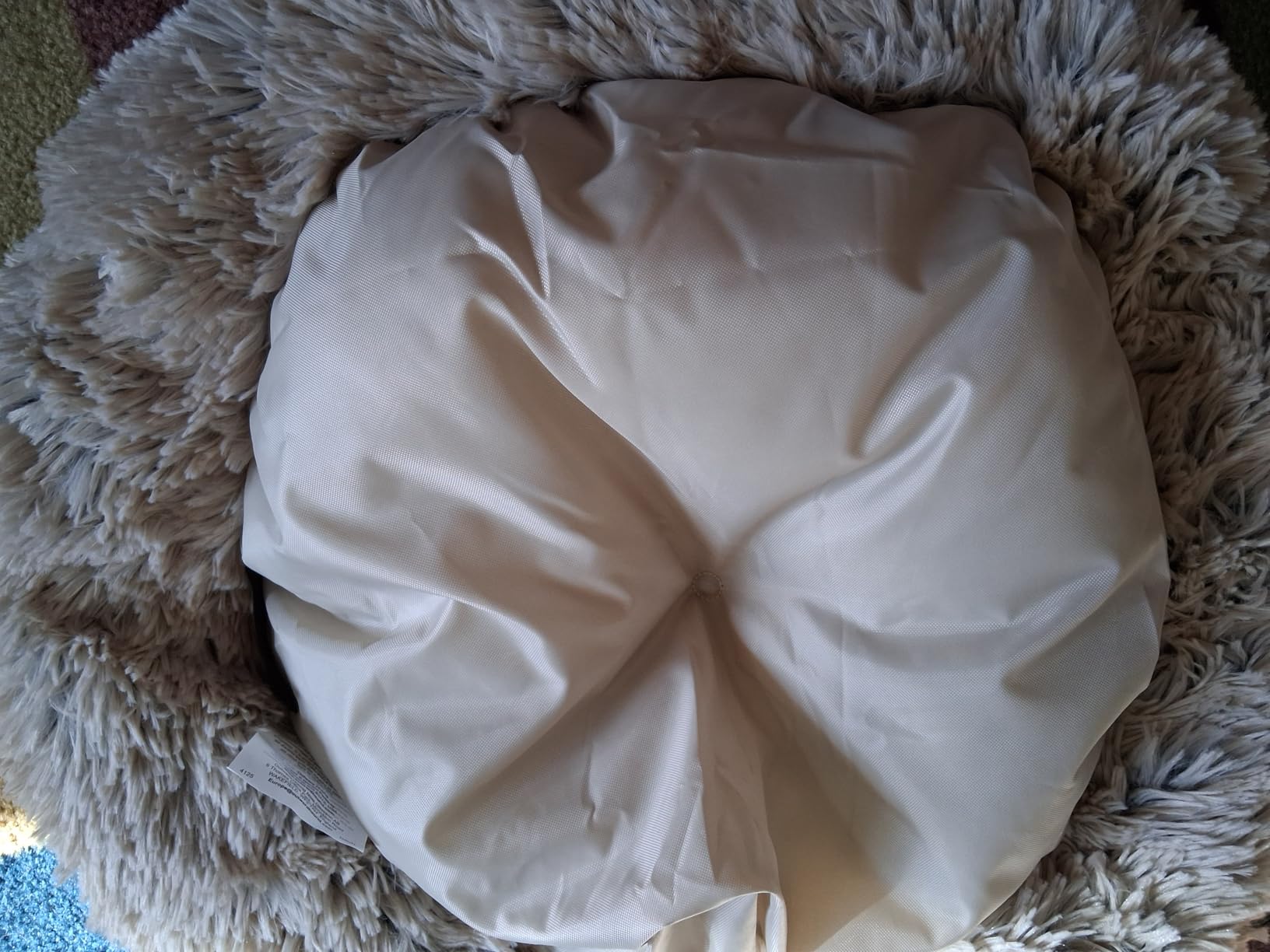 Best Friends by Sheri Original Calming Donut Dog Bed, Oyster, Medium, 30
