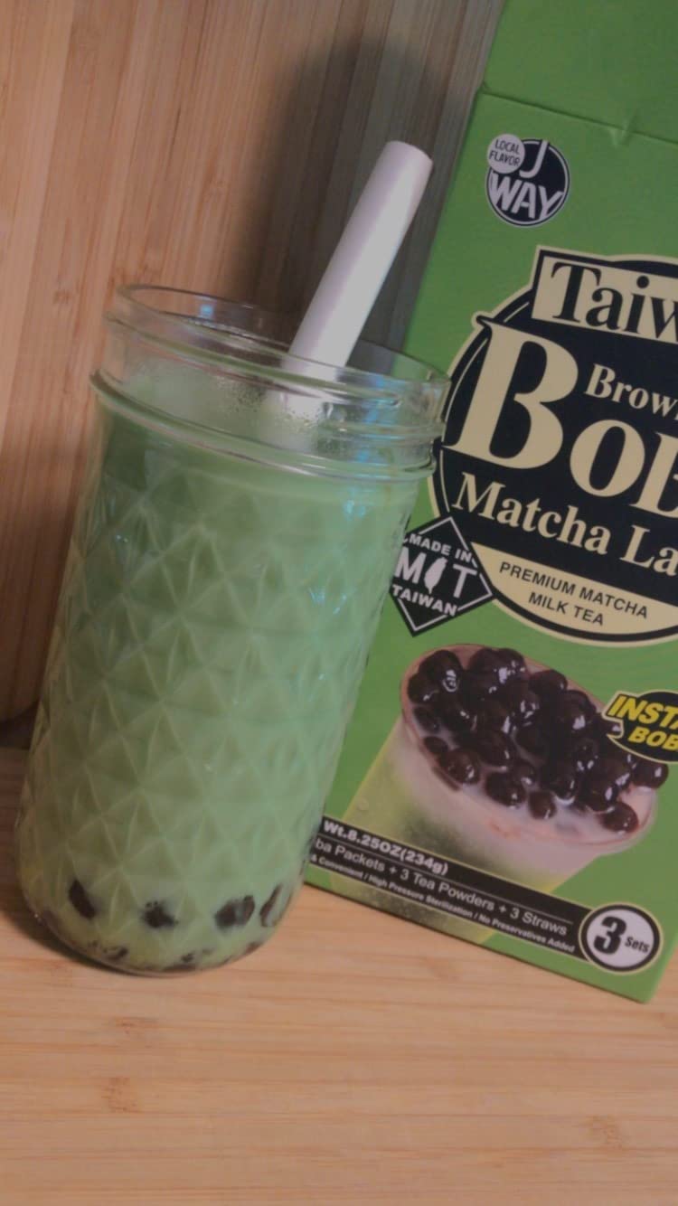 JWAY Instant Matcha Milk Boba Tea Kit with Authentic Brown Sugar Tapioca Boba Pearls, Bubble Milk Tea Boba Set, Ready in Under 1 Minute, Paper Straws Included, 3 Servings customer photo 1