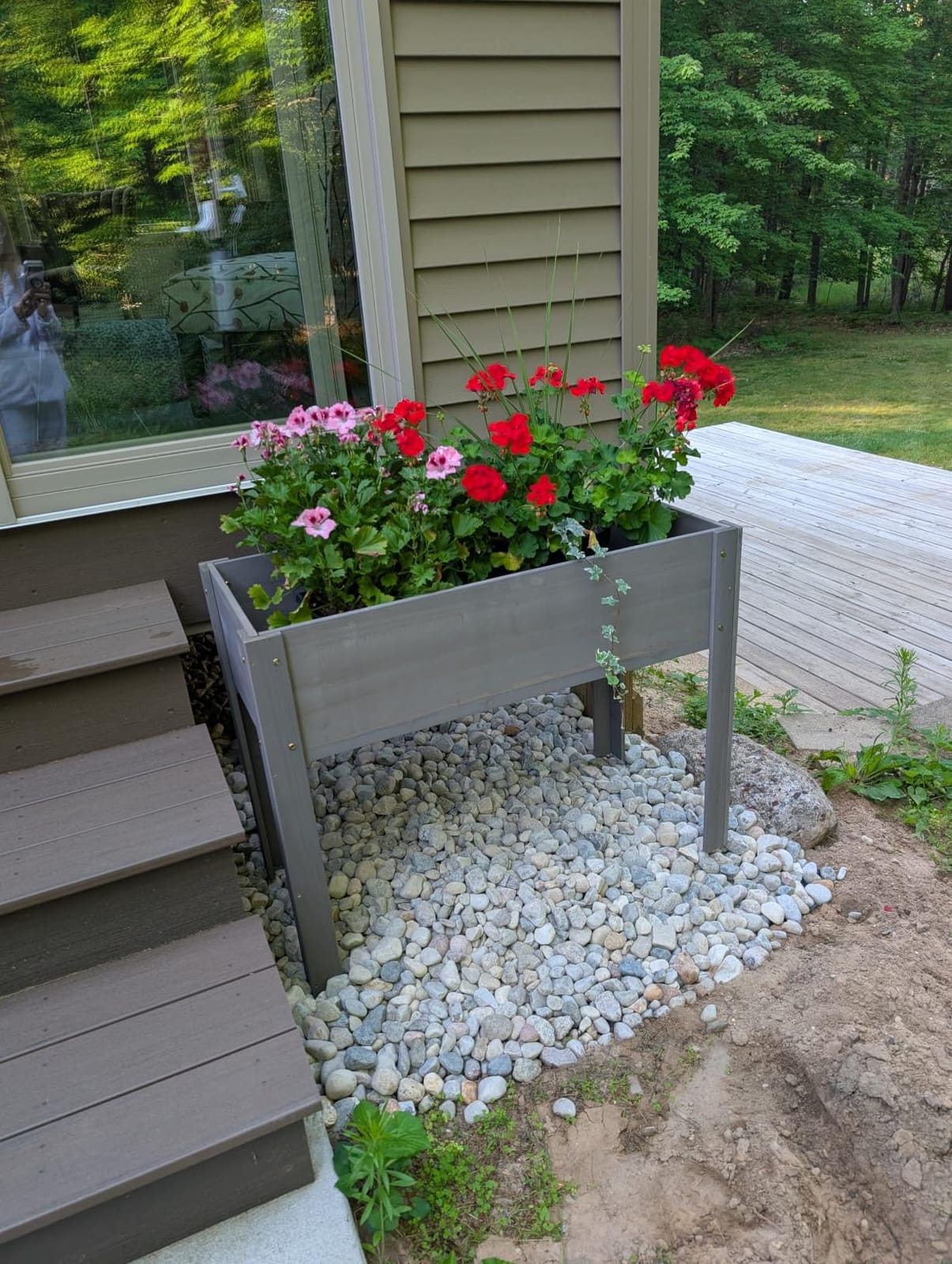 Raised Garden Bed with Legs, 48×24×30 Cedar Wood Elevated Planter Box | Large Growing Capacity,Premium Cedar Wood,Drainage Holes & Liner,Perfect for Outdoor Gardening,Ergonomic Gardening Height customer photo 1