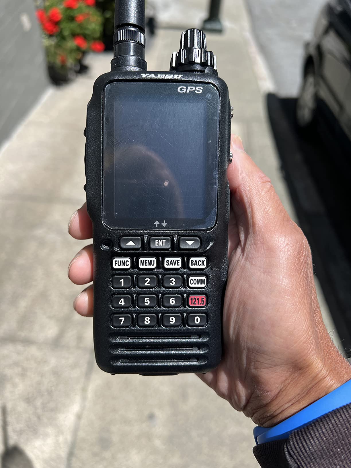 Yaesu FTA-850L Color Bluetooth NAV/COM Aviation Transceiver customer photo 2