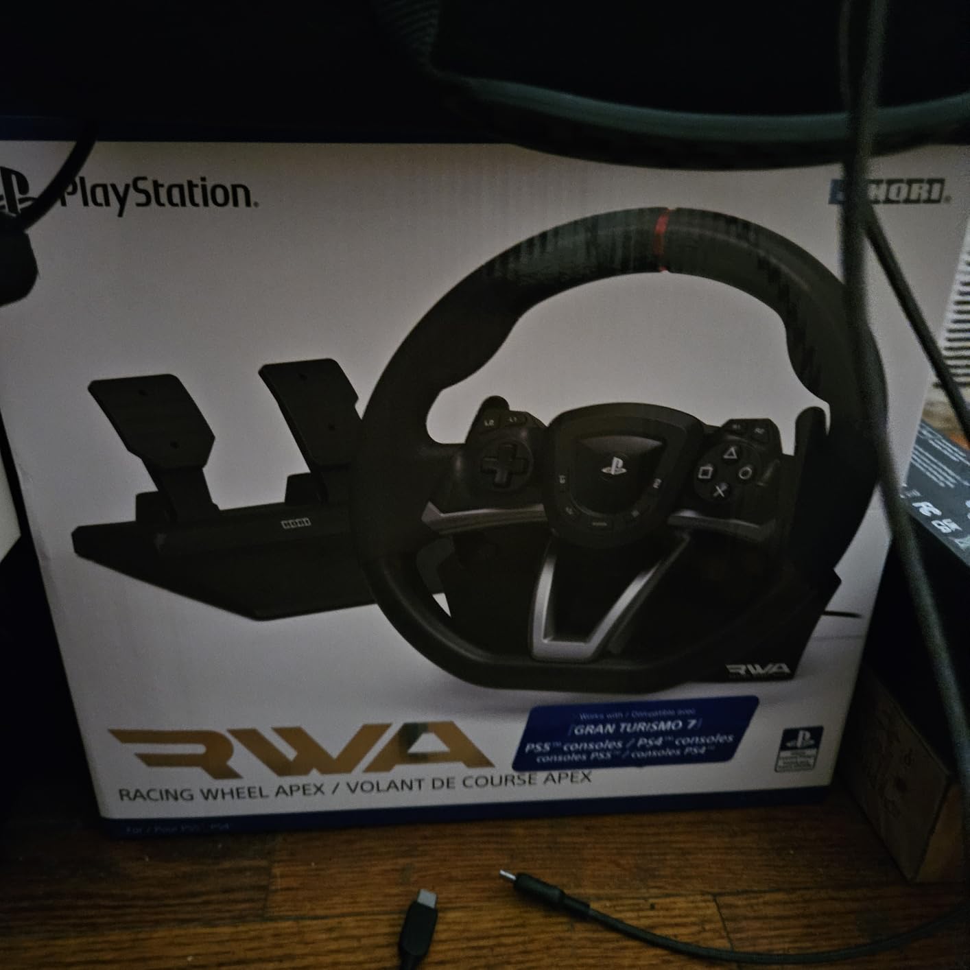 HORI Racing Wheel Apex for Playstation 5, PlayStation 4 and PC - Officially Licensed by Sony - Compatible with Gran Turismo 7 customer photo 1