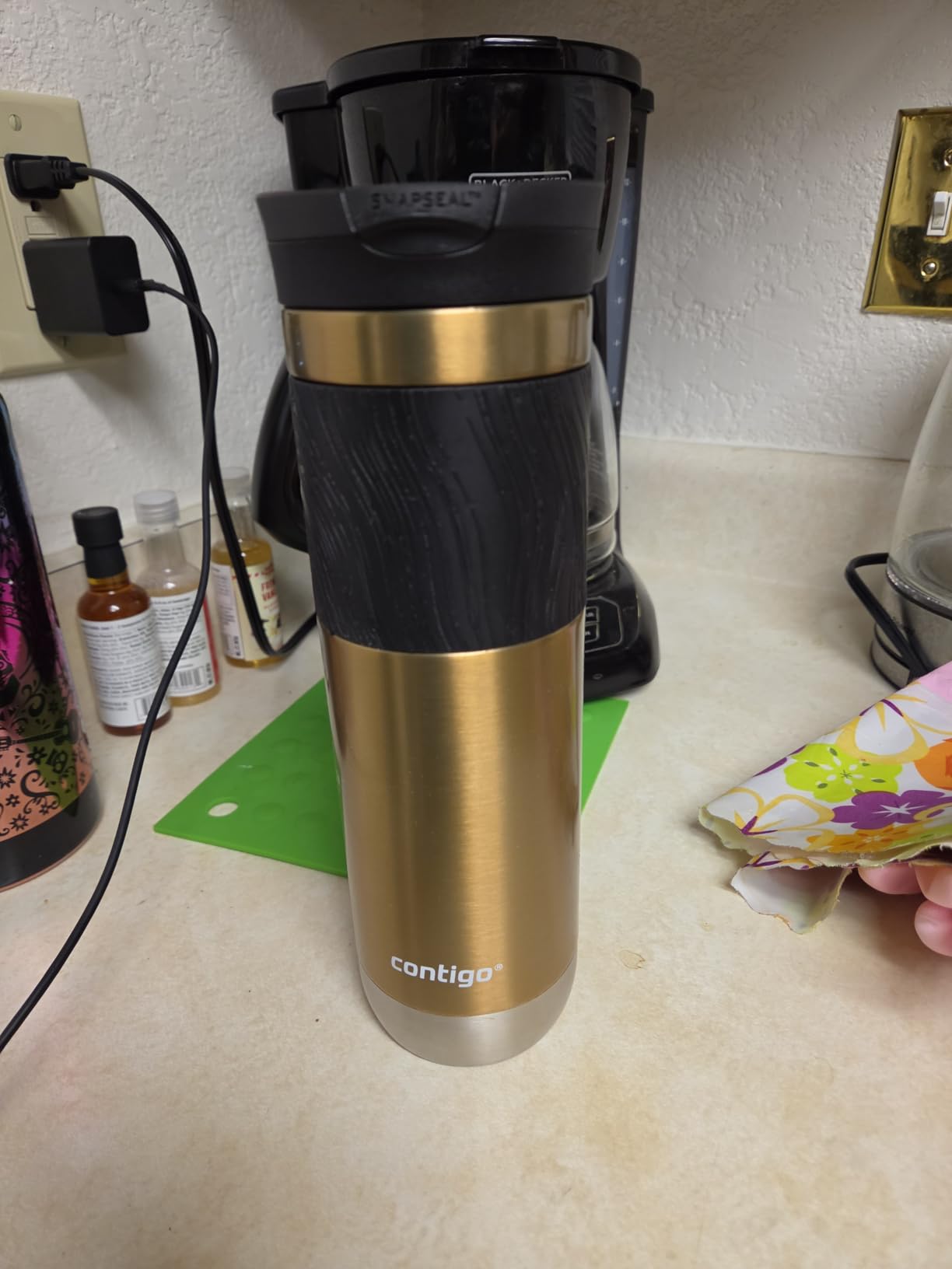 Contigo Byron Vacuum-Insulated Stainless Steel Travel Mug, 20oz - Leak-Proof Lid, BPA-Free, Blue Corn - Perfect Reusable Cup for Coffee or Water; hot and cold beverage holder customer photo 2