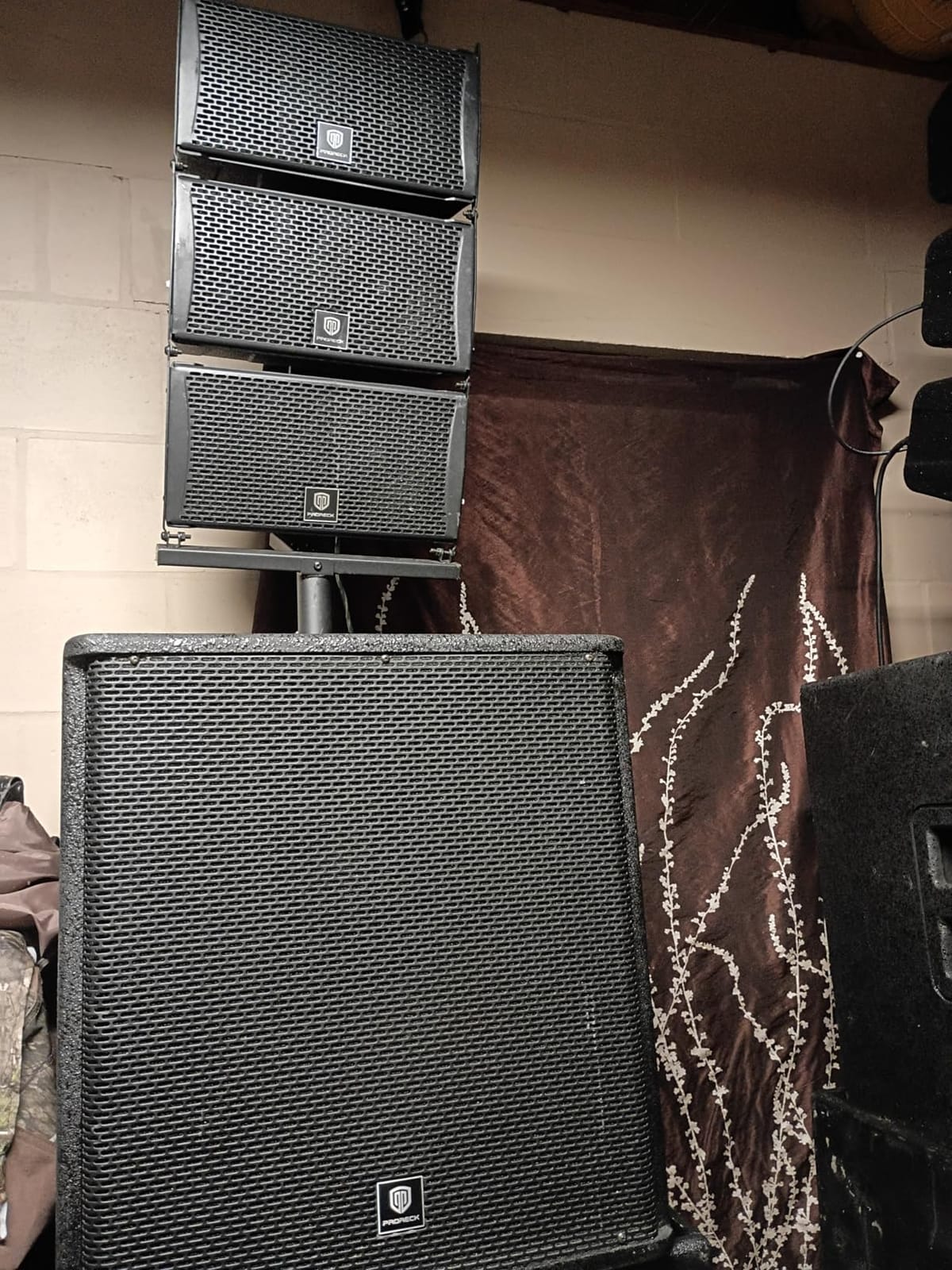 PRORECK Club 8000 18-inch 8000W P.M.P.O Stereo DJ/Powered PA Speaker System Combo Set 6 Line Array Speakers and Two 18 inch Subwoofers with Bluetooth/USB Drive Read/SD Card/Remote Control customer photo 2