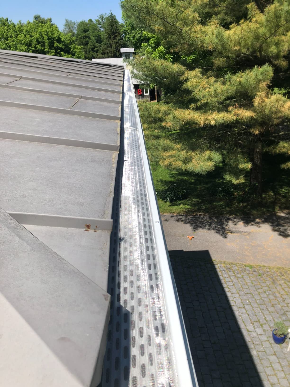 Micromesh Gutter Guards, 5 Inch, 25 FT, Stainless Mesh, White customer photo 1