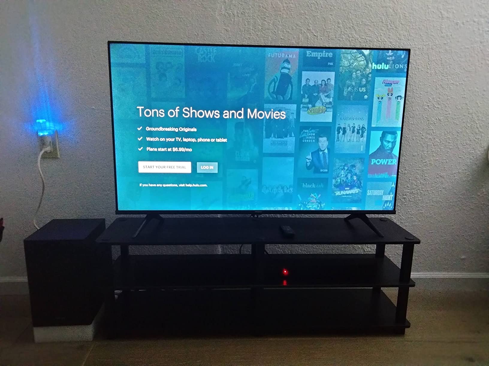 Hisense 43-Inch Class A6 Series 4K UHD Smart Google TV with Alexa Compatibility, Dolby Vision HDR, DTS Virtual X, Sports & Game Modes, Voice Remote, Chromecast Built-in (43A6H) , Black customer photo 1