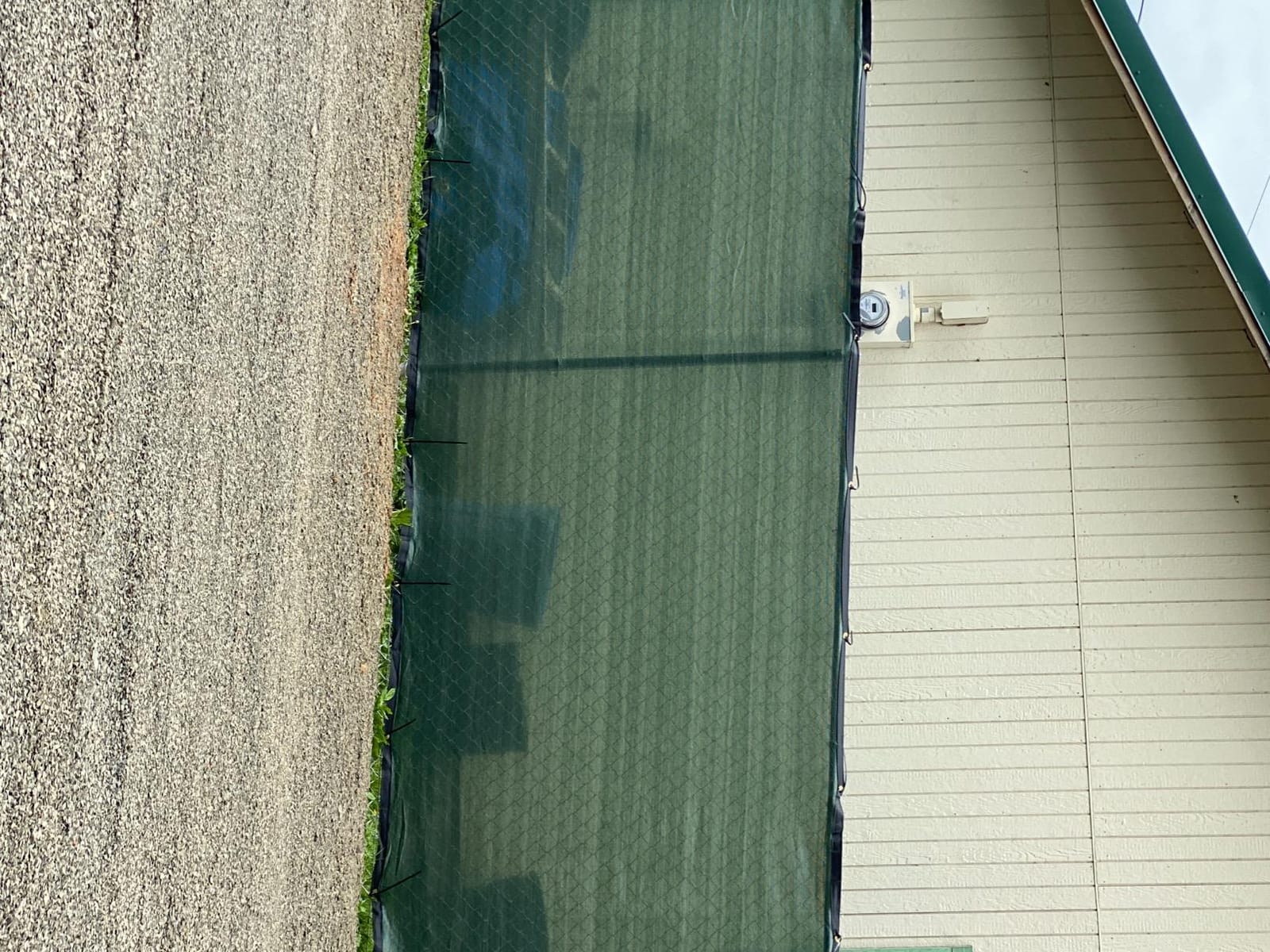 180GSM 6ft x 50ft Fence Privacy Screen Heavy Duty Fence Cover Garden Wall Backyard Black customer photo 2