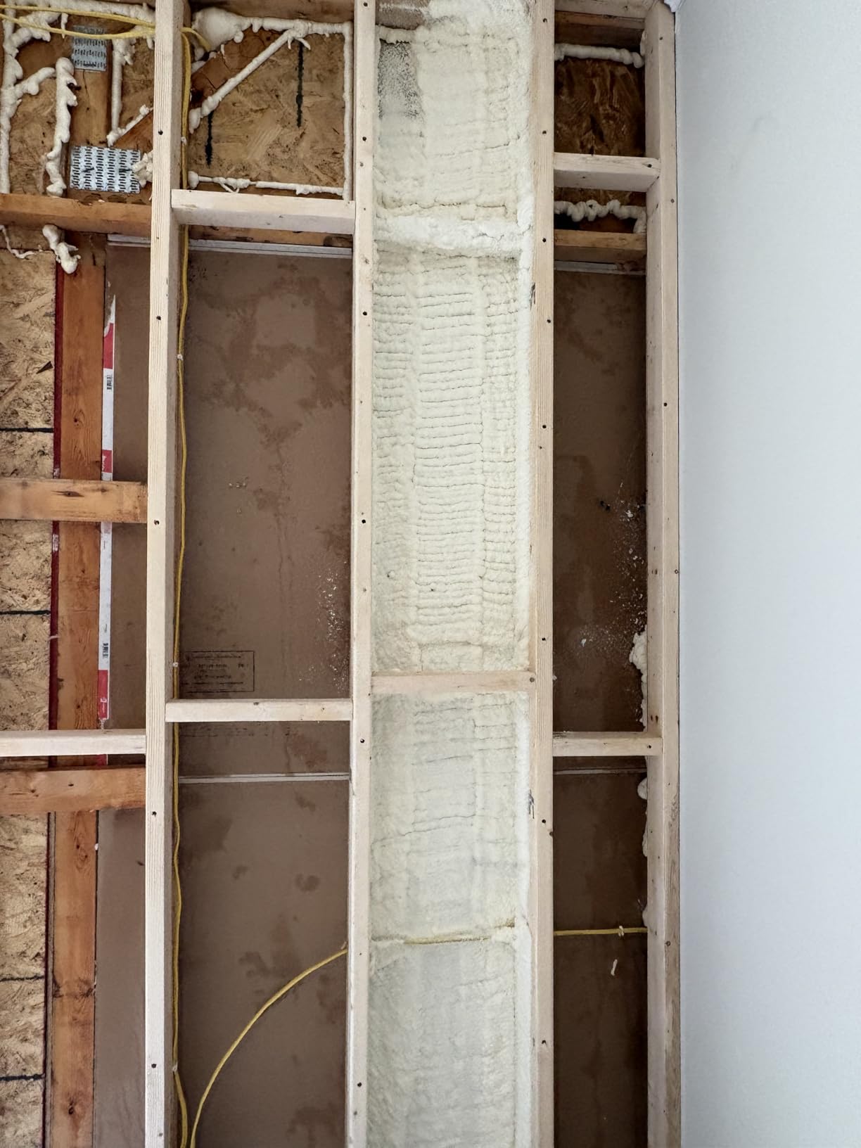 Akfix Thermcoat Fire Rated Spray Foam Insulation Kit 240 sq ft (12x27.1 oz.) - (R-Value 11.32/2 in) Closed Cell Expanding Wide Sealant Thermal Insulation for Walls and Attic - Gun & Cleaner Included customer photo 2