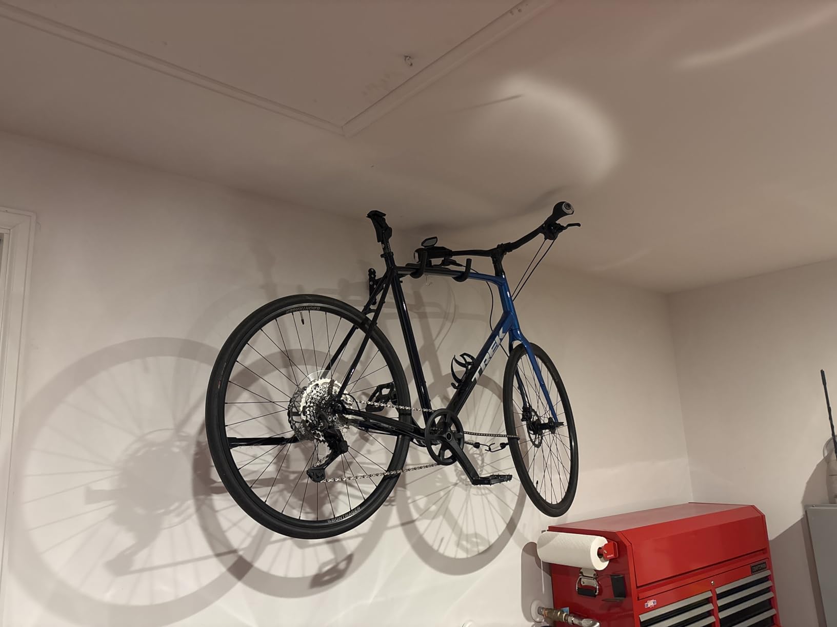 Gootus Bike Wall Mount Hanger - Horizontal Bicycle Indoor Storage Rack customer photo 1