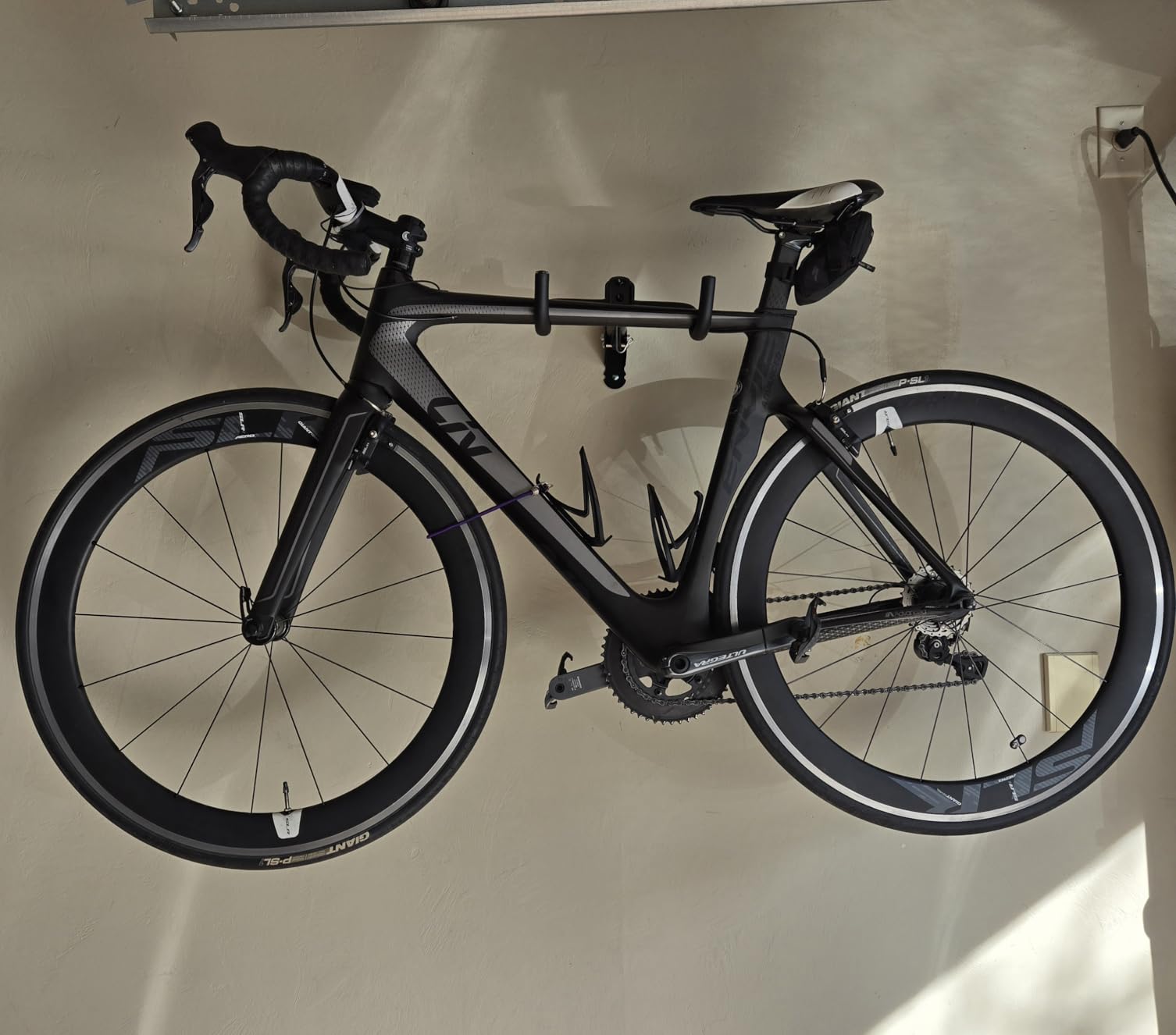 Gootus Bike Wall Mount Hanger - Horizontal Bicycle Indoor Storage Rack customer photo 2