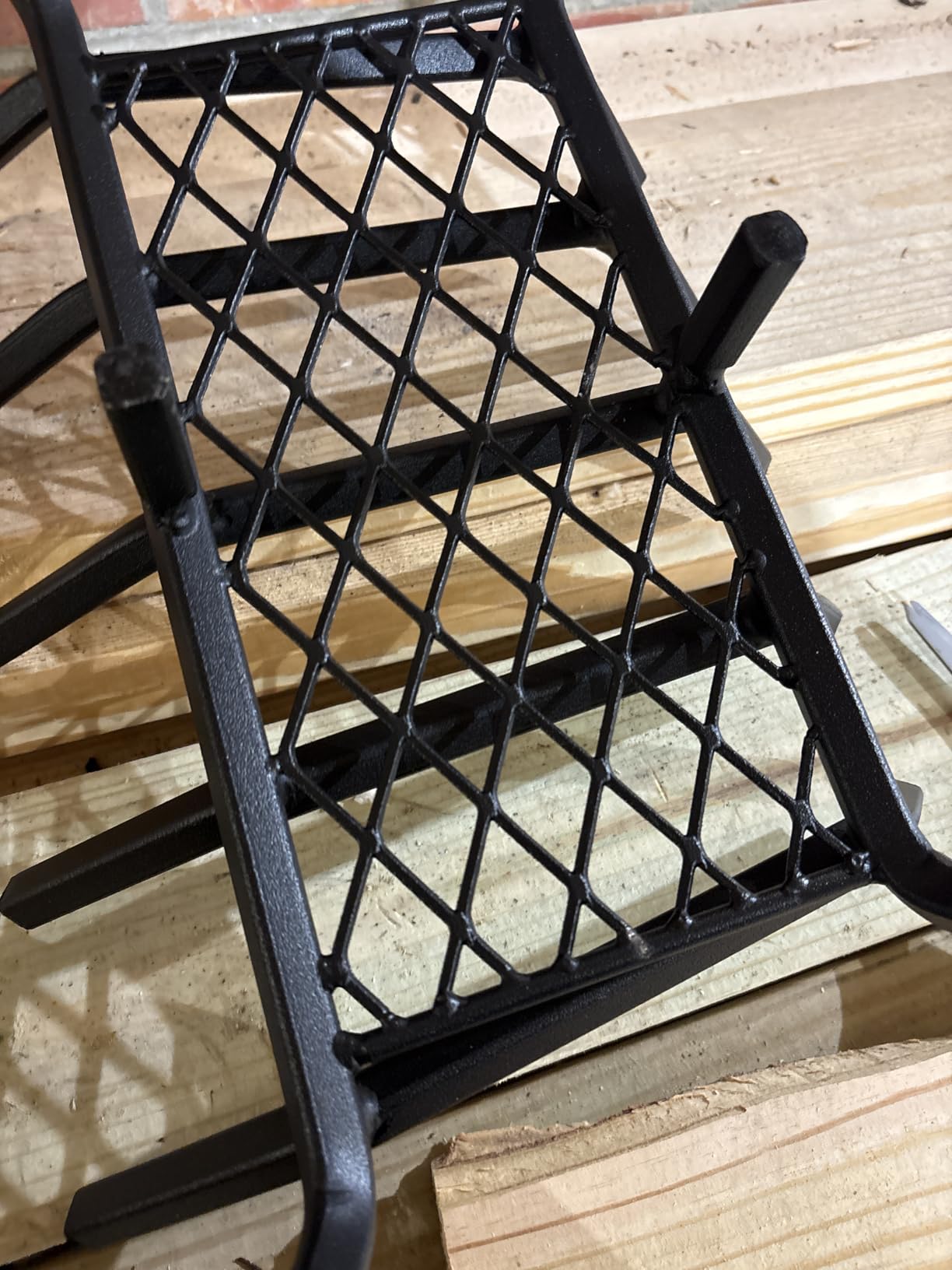 INNO STAGE 17 Inch Fireplace Grate with Ember Retainer customer photo 2