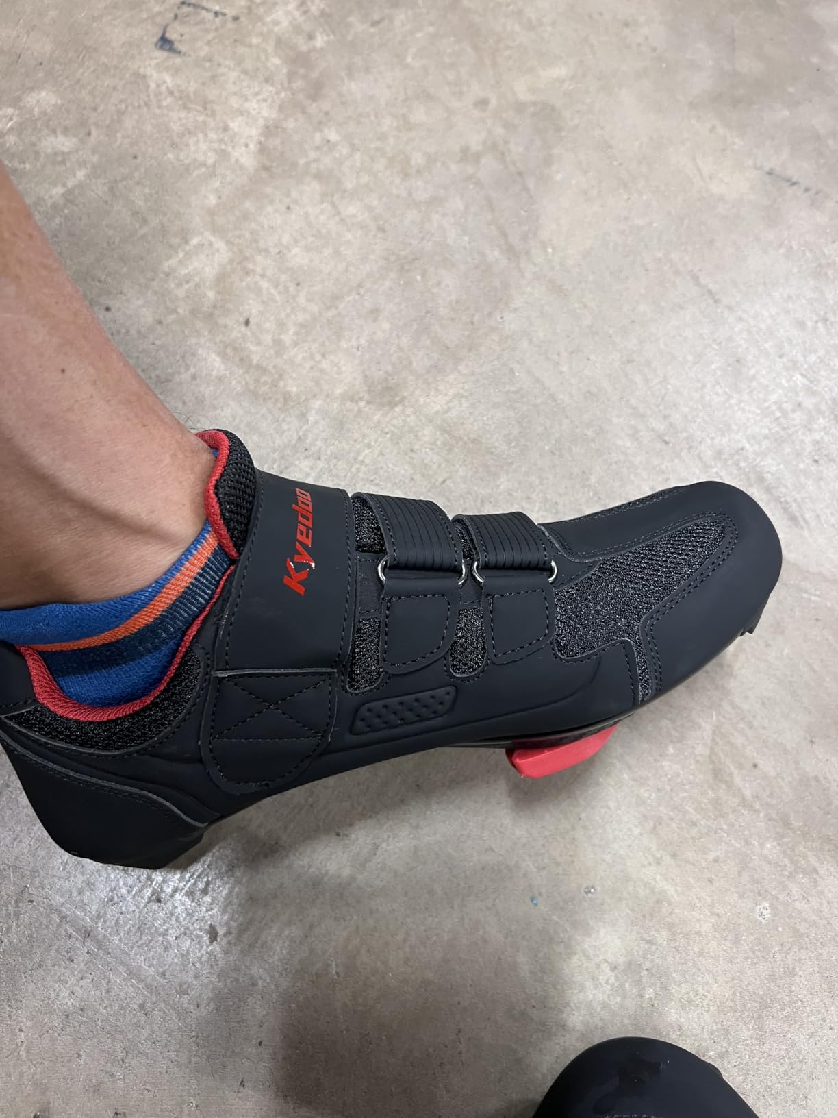 Kyedoo Mens Womens Cycling Shoes Compatible with Pelaton Road Bike customer photo 2