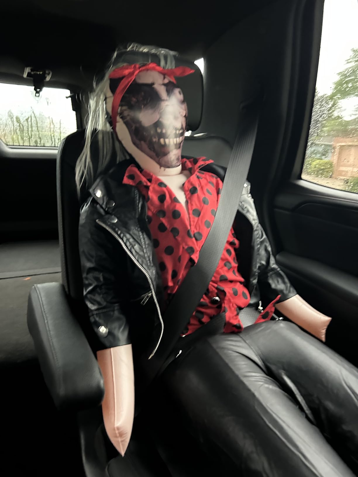 5.4ft Halloween Decorations Outdoor Props - Scary Hallowmas Back from The Grave Dead Victim Prop for Haunted House Party Decor(Assembly Needed) Red customer photo 2