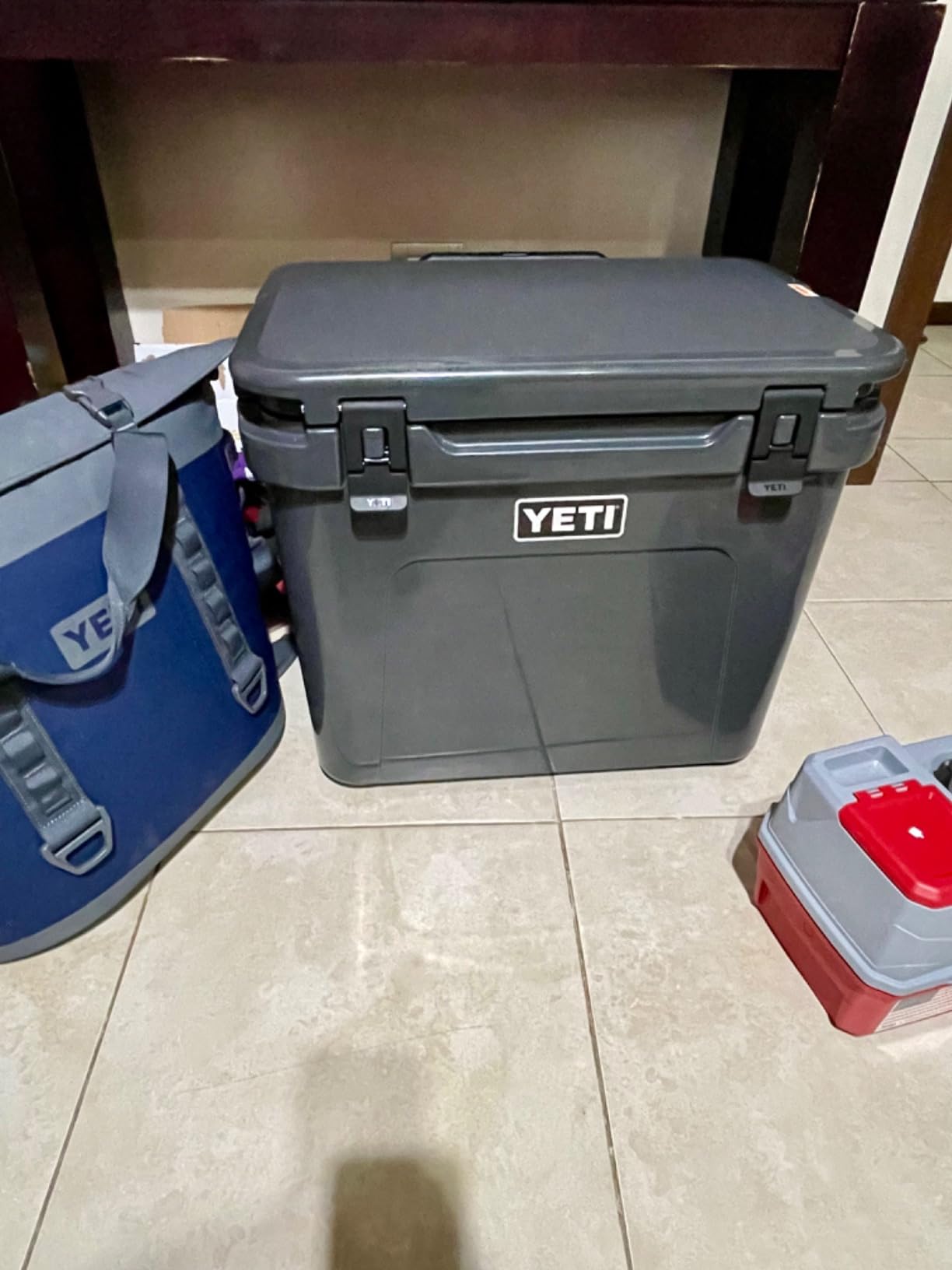 YETI Roadie 60 Wheeled Cooler with Retractable Periscope Handle customer photo 2