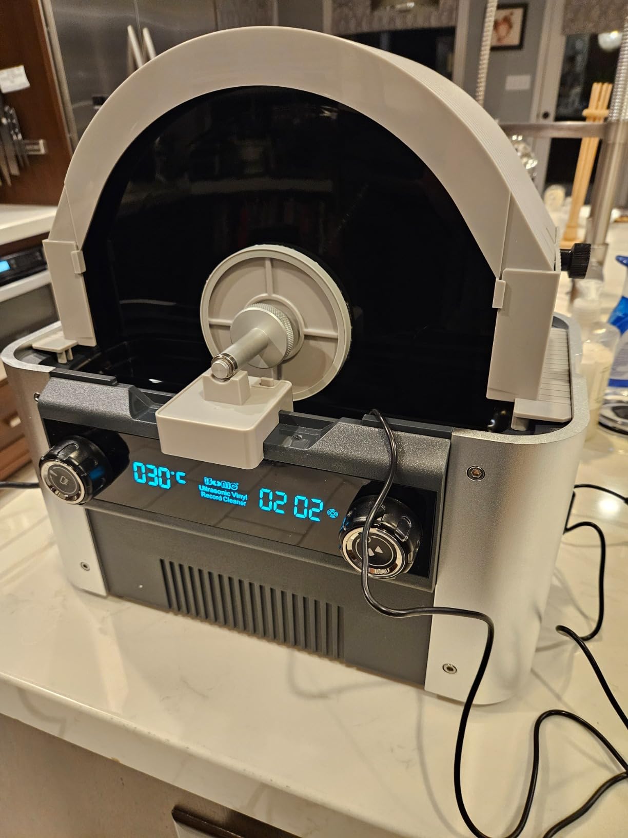 iSonic CS6.1-Pro Motorized Ultrasonic Vinyl Record Cleaner for 10 LPs, with Filter and Spin Drying, 1.6 Gal/6L, 110V customer photo 2