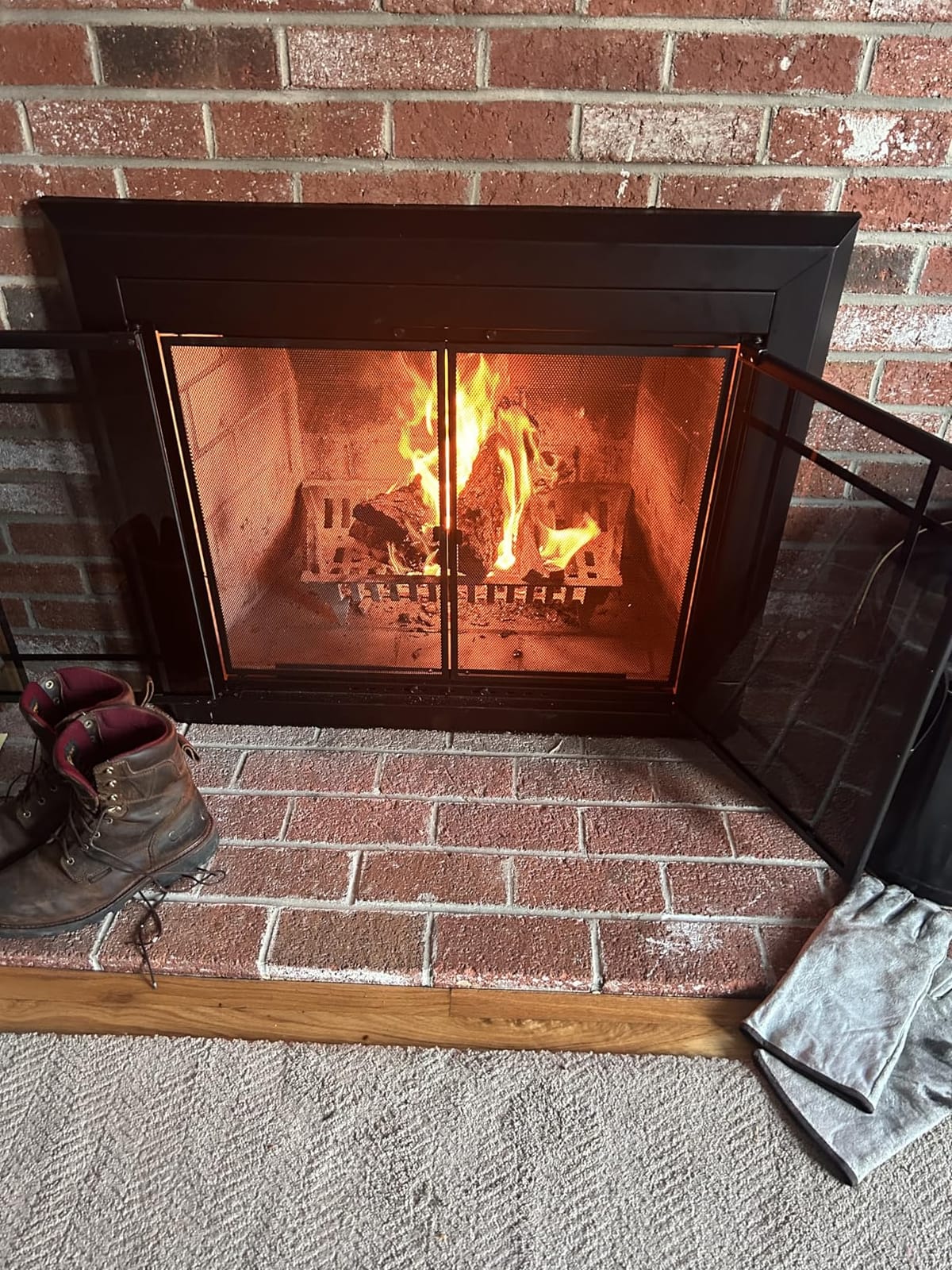 Pleasant Hearth Easton Small Burnished Bronze Fireplace Glass Door Set customer photo 2