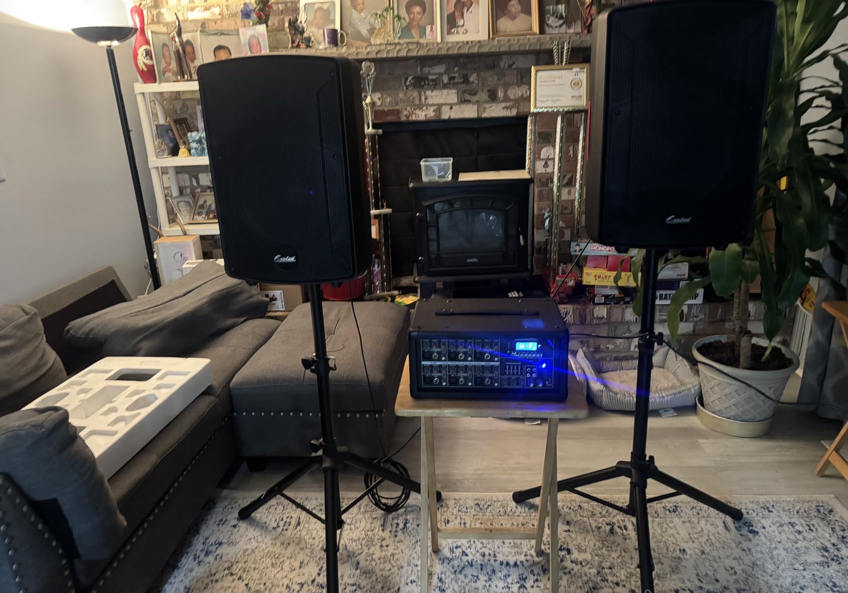 EXOTON S-1202 12inch 2000W Bluetooth PA System with Powered Mixer Set customer photo 1