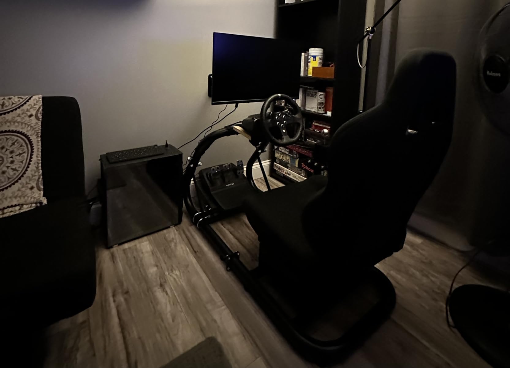 Dardoo Racing Simulator Cockpit Frame with Black Seat for 12Nm Direct Drive customer photo 1