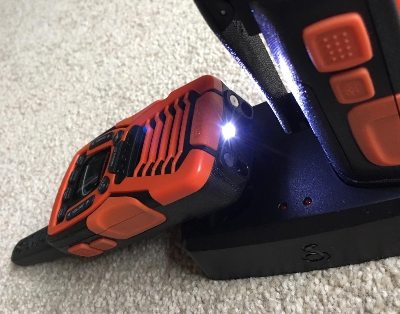 Cobra ACXT1035R FLT Waterproof Walkie Talkies, Rechargeable, Floats customer photo 1