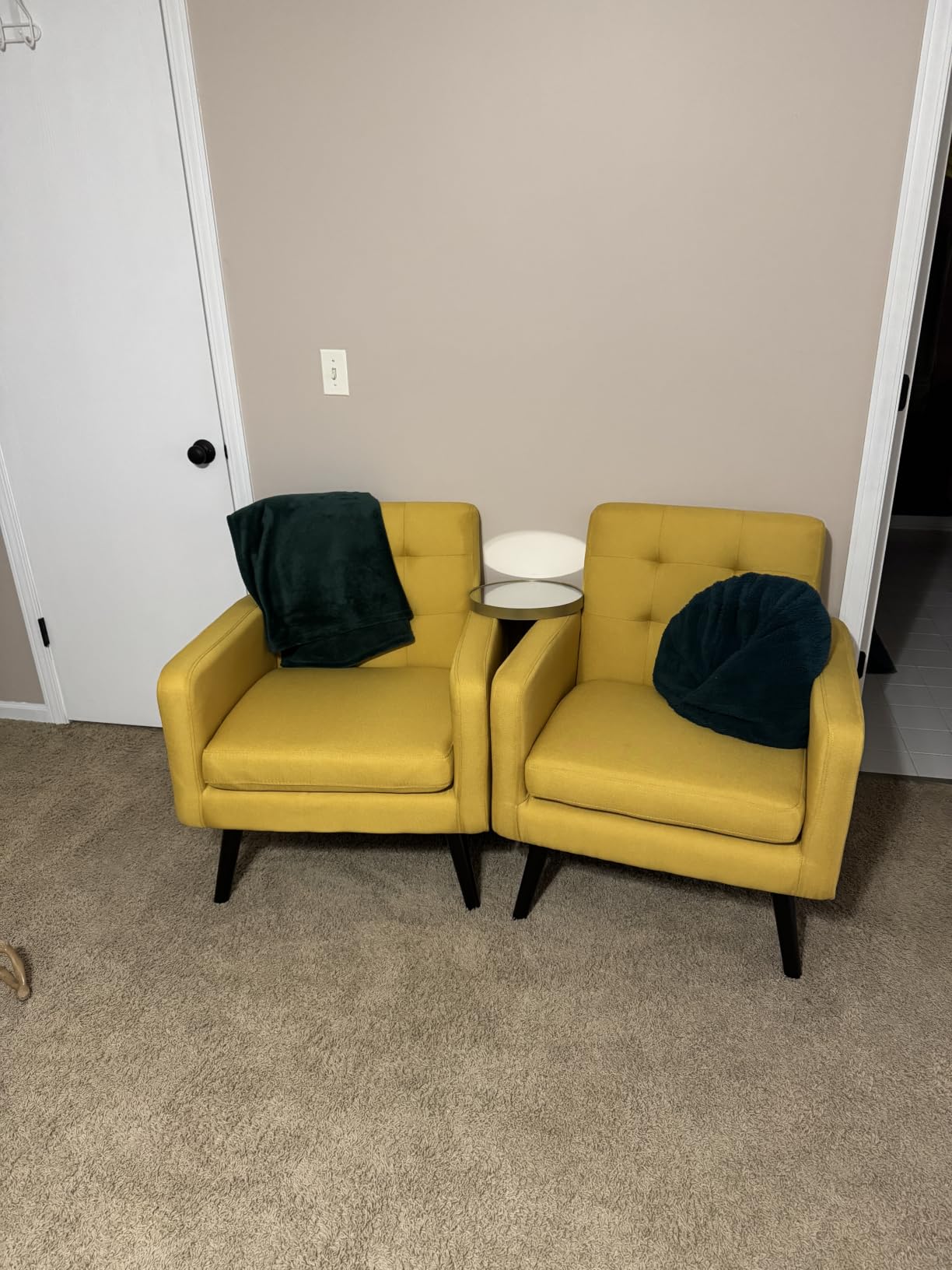Yaheetech Mid Century Accent Chair Living Room Chair Yellow customer photo 2