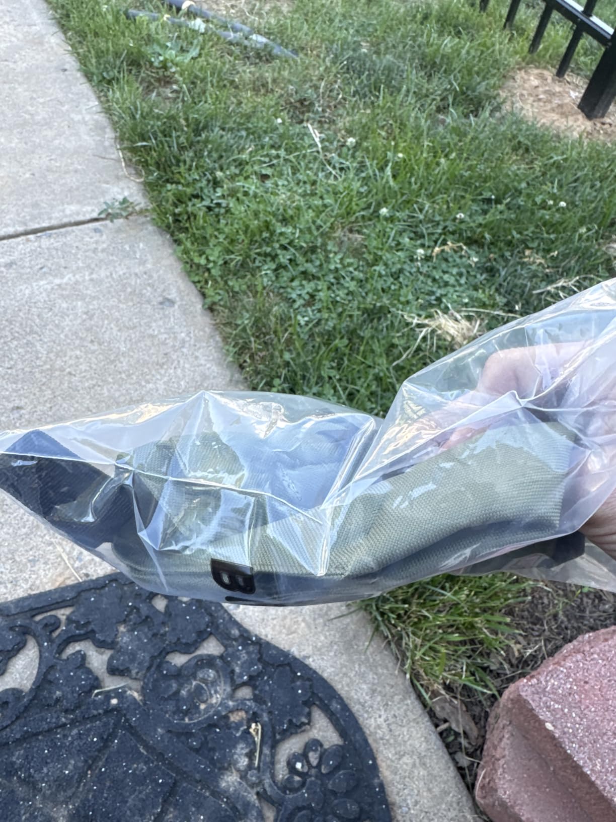 Buffalo Creek Supplies All Weather Durable Front and Rear Shooting Rest Bags, Rifle Rest Sand Bag for Bench Rest Shooting, Hunting, Target & Competitive Sports Shooting-Unfilled customer photo 1