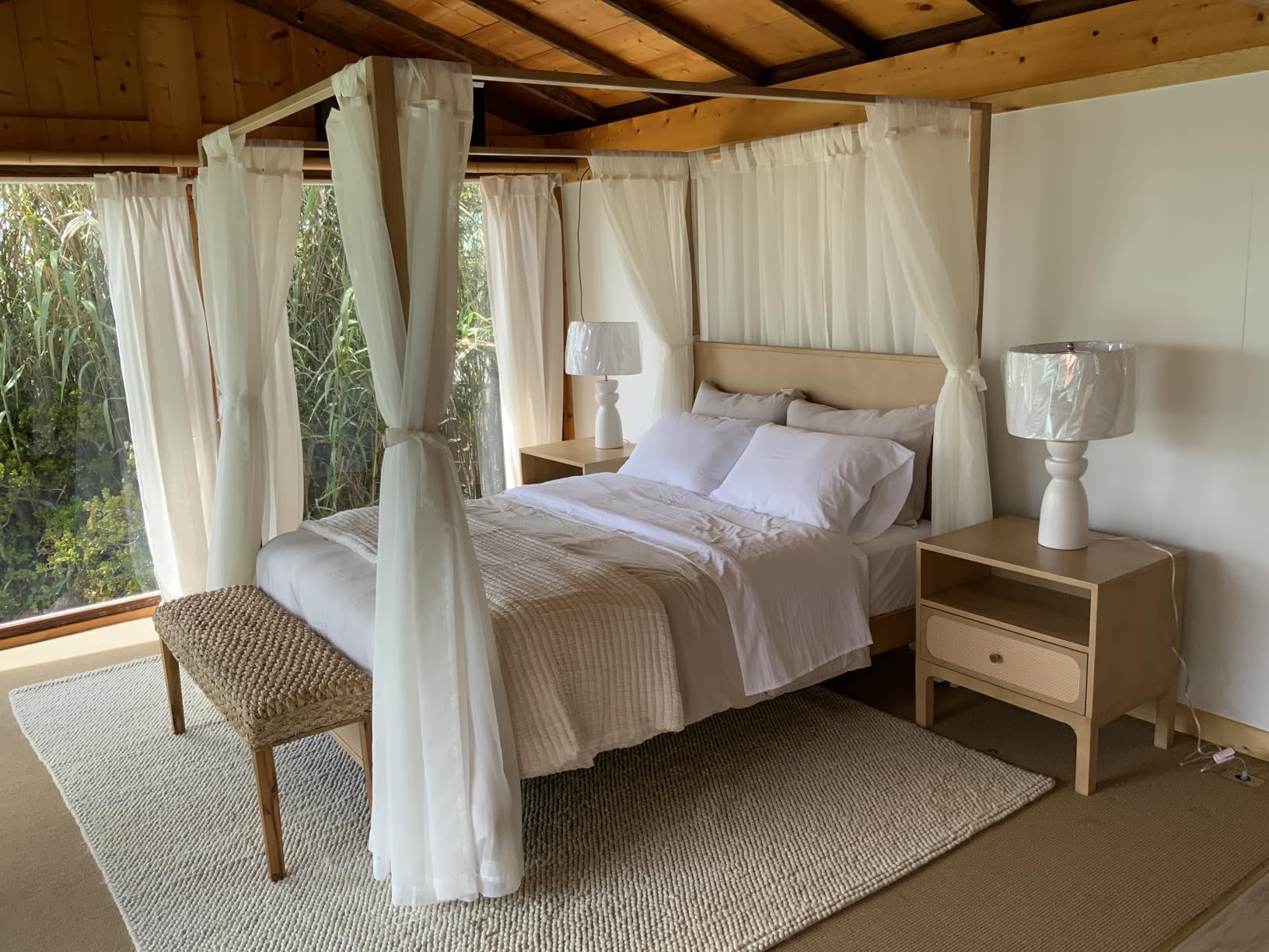Linentalks Sheer Canopy Bed Curtains for King, Queen, Full and Twin Bed, 4 Corner Bed Canopies & Drapes, Four Poster Bed Canopy Curtains Beds, Sheer Curtains for Canopy Bed Drapes, White customer photo 2
