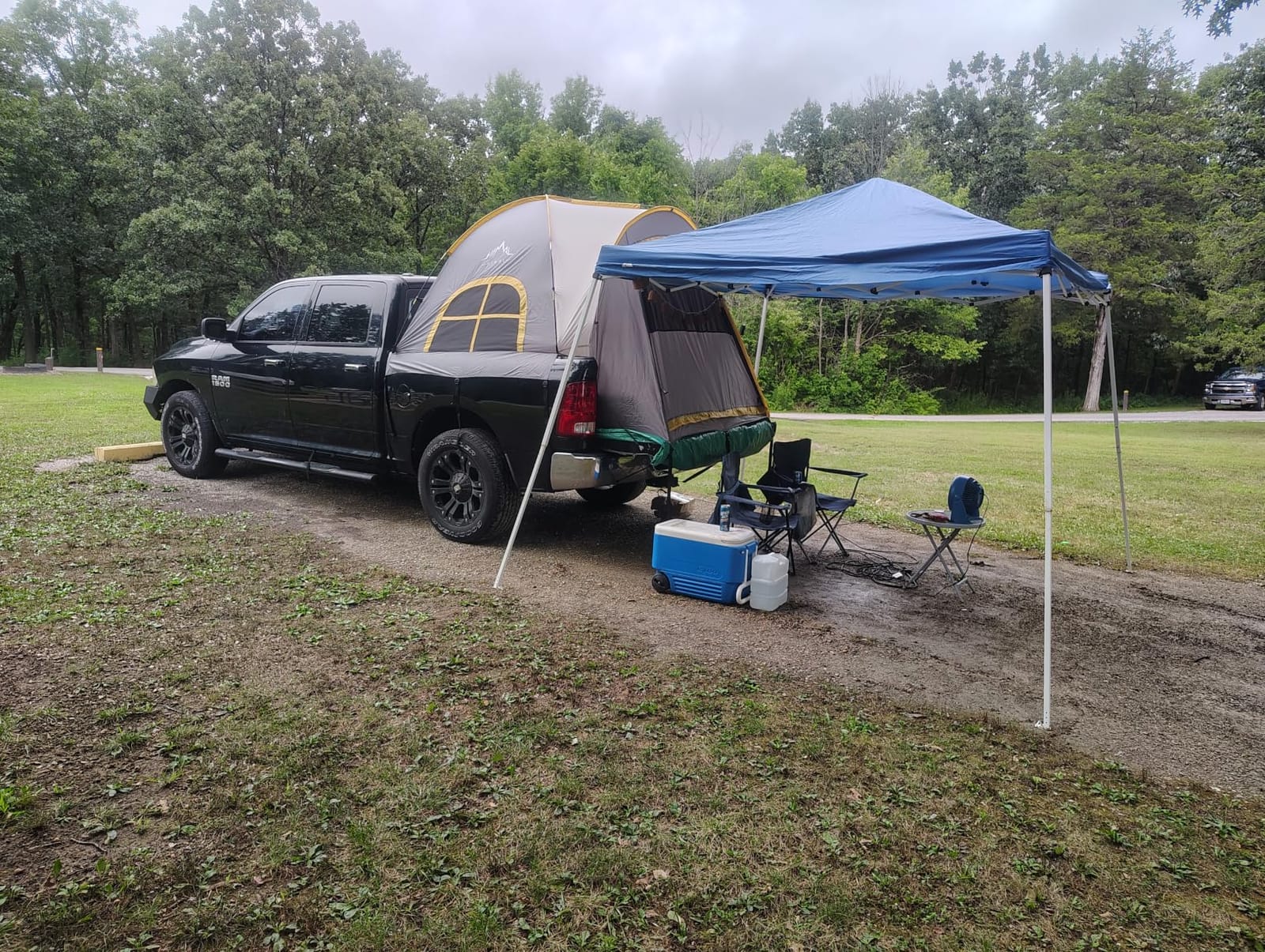 GoHimal Pickup Truck Bed Tent, 5.5-6.0FT Truck Tent for Camping(Blue) customer photo 2
