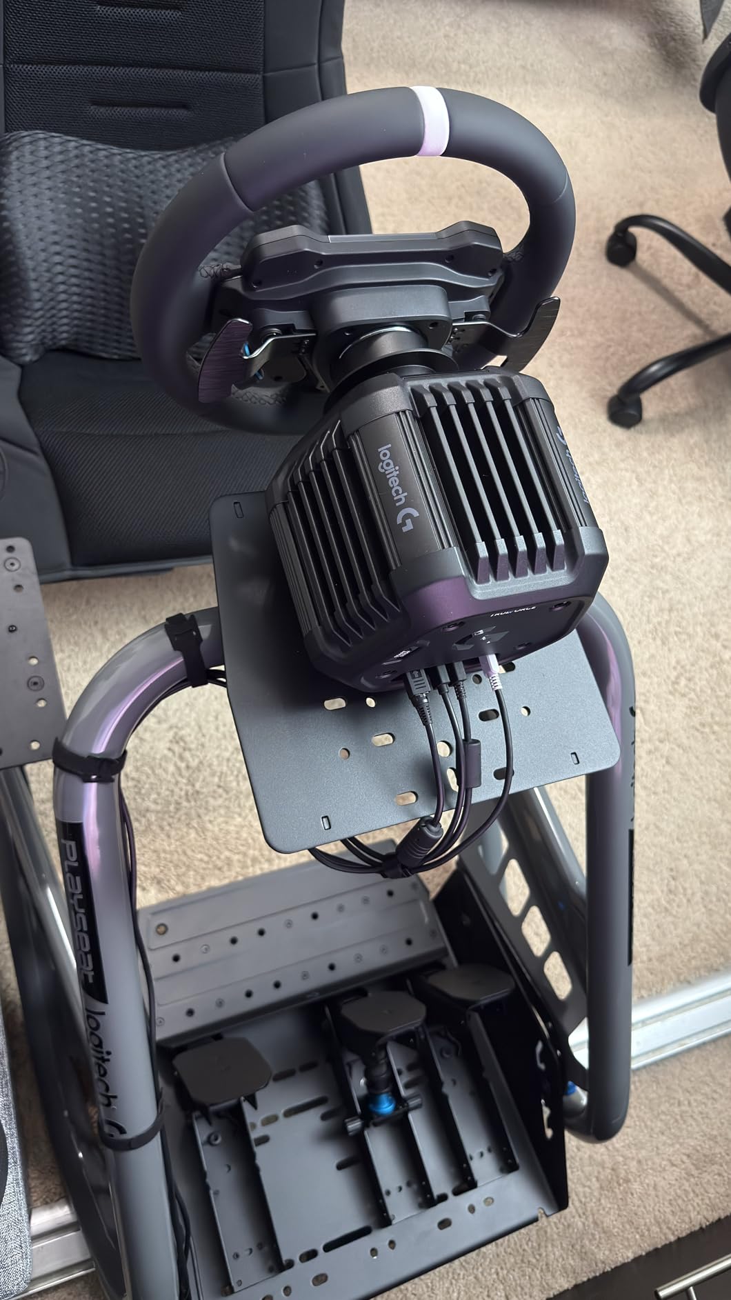 Playseat Trophy - Logitech G Editon | Direct Drive Sim Racing Cockpit customer photo 1