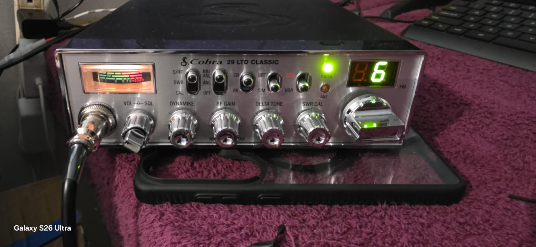 Cobra 29 LTD Classic AM/FM Professional CB Radio - Easy to Operate, Emergency Radio, Instant Channel 9, 4-Watt Output, Full 40 Channels, Adjustable Receiver and SWR Calibration, Black customer photo 2