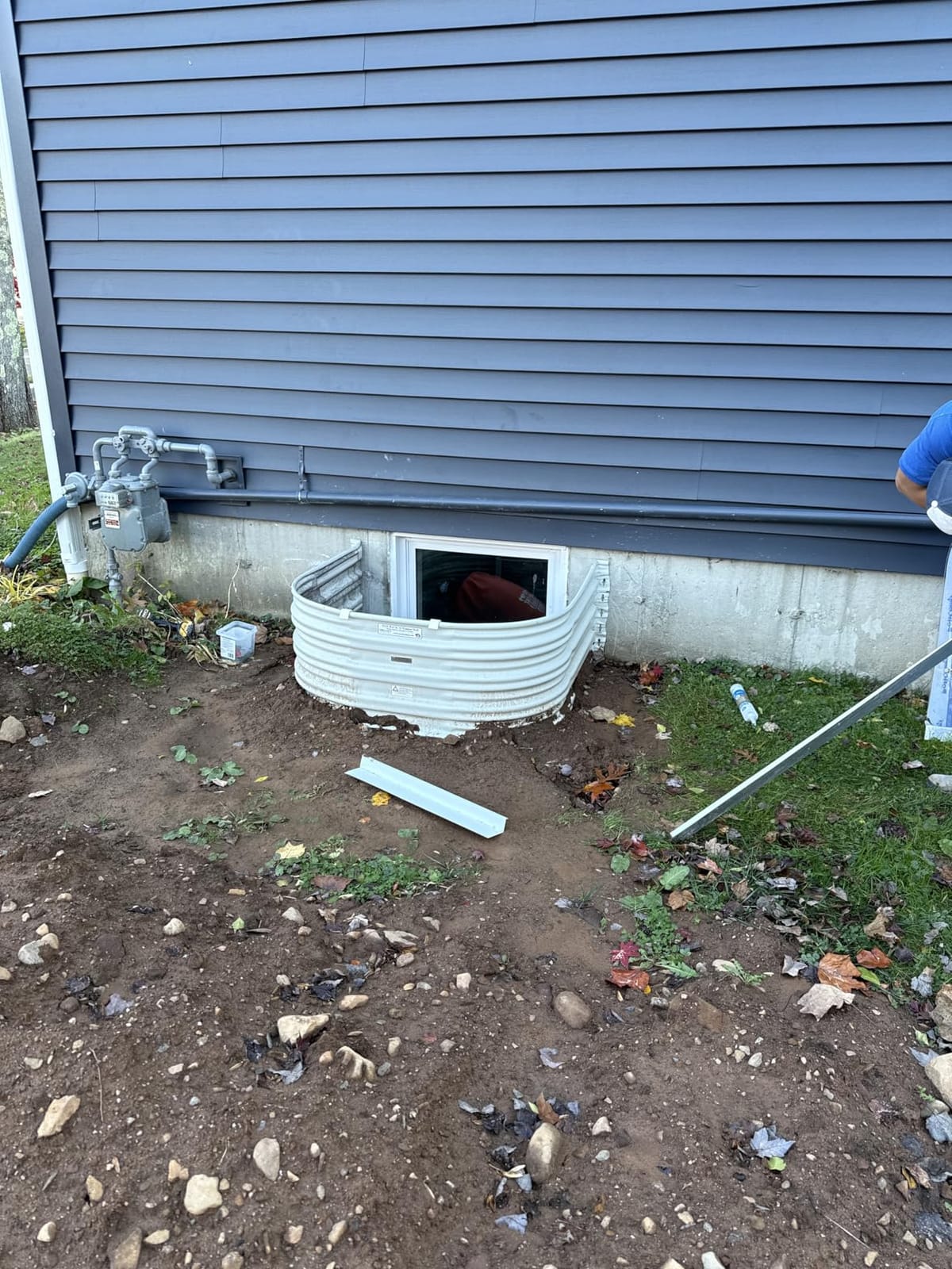 Egress Window Well Kit, White, 42x36x60, 31x40 Window customer photo 2