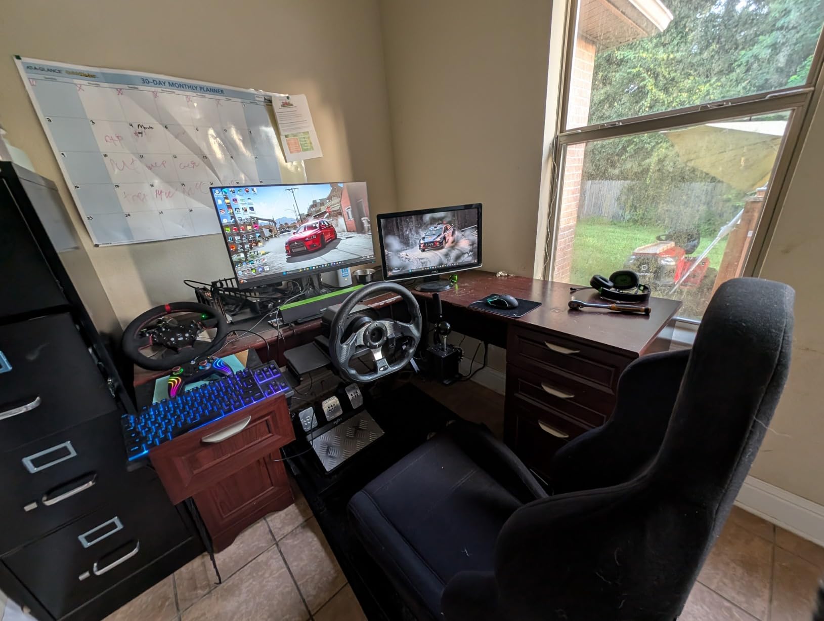 Marada Racing Simulator Cockpit Seat with Black Seat Adjustable Portable customer photo 1