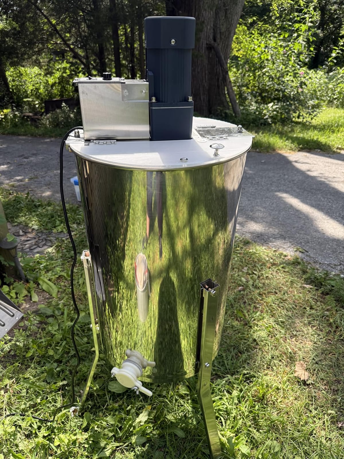 VEVOR Electric Honey Extractor, 4/8 Frame, Silver customer photo 2
