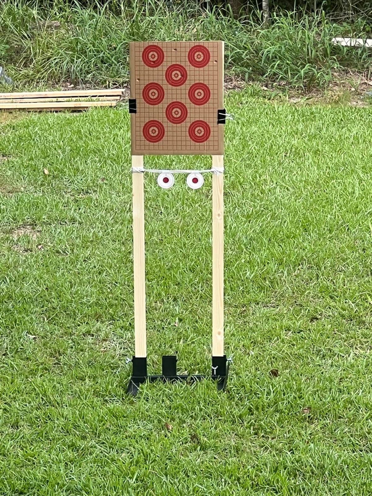 KNINE OUTDOORS Shooting Target Stand for Outdoors, Adjustable Base, 2 Pack customer photo 2
