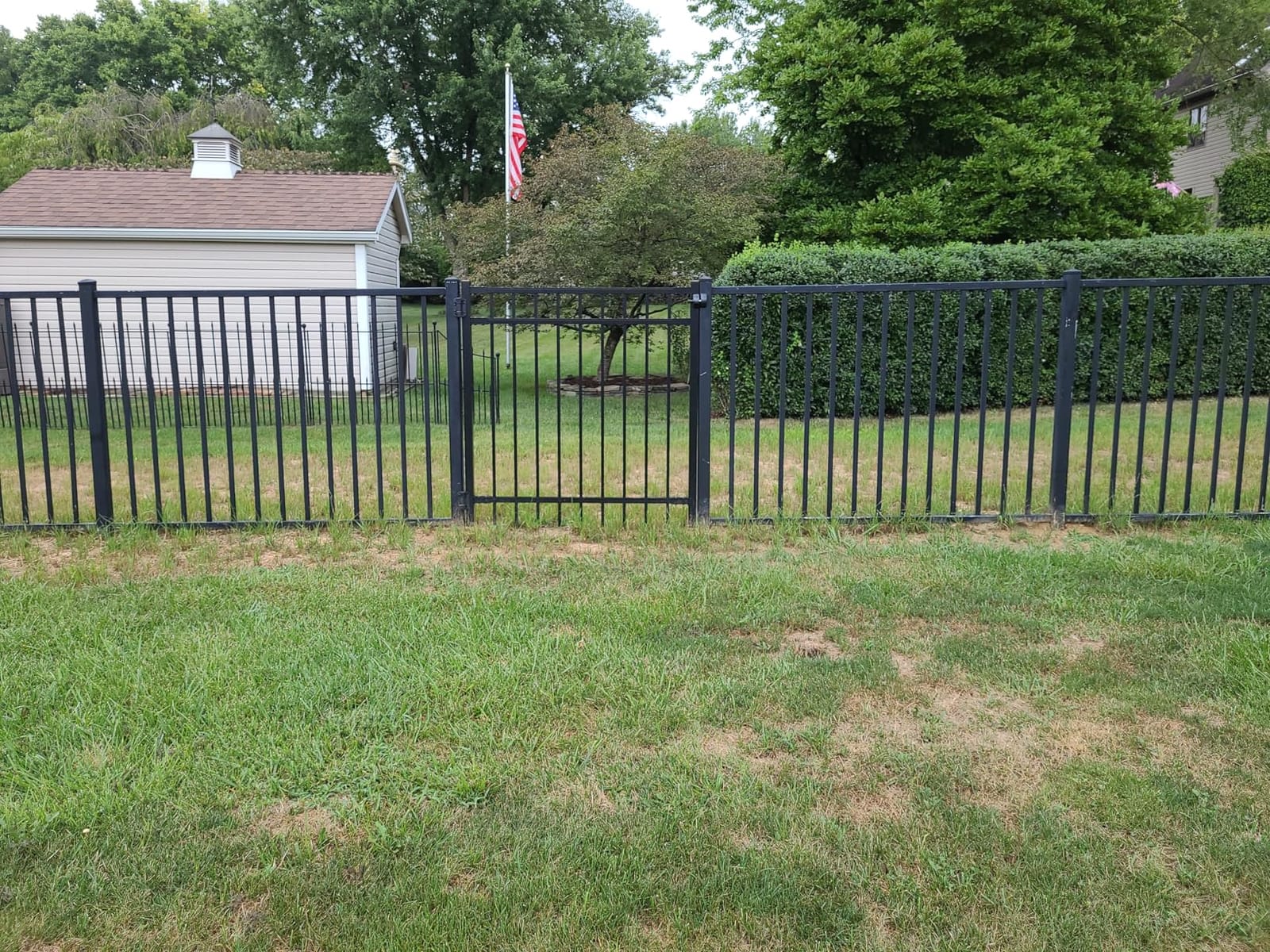 Weatherables Livingston Aluminum Gate Kit – DIY Kit for Backyard and Garden Fencing, Made with Durable Powder-Coated Aluminum that Combats Rust, Fading, and Corrosion (4’ Wide Gate Kit) customer photo 2