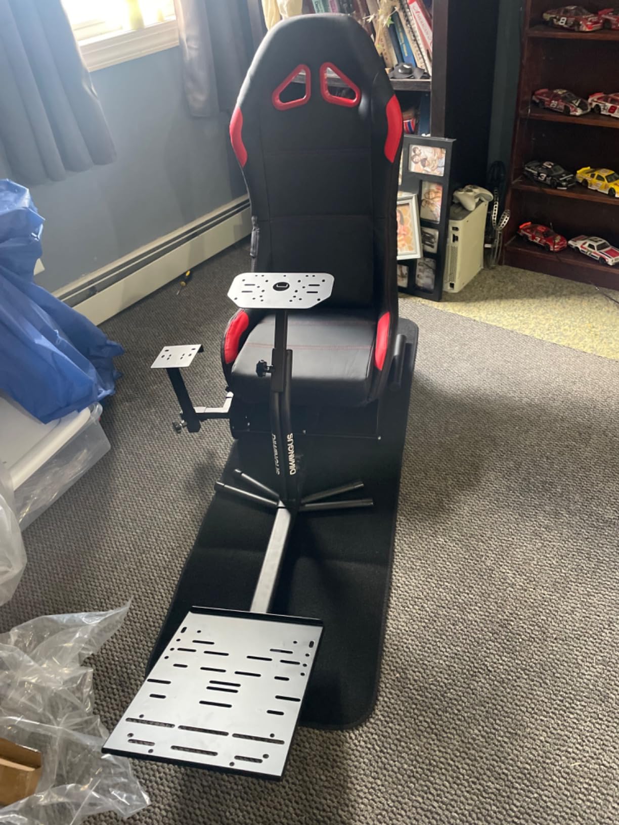 DIWANGUS Steel Racing Simulator Cockpit with Seat, Foldable Sim Racing Rig customer photo 1