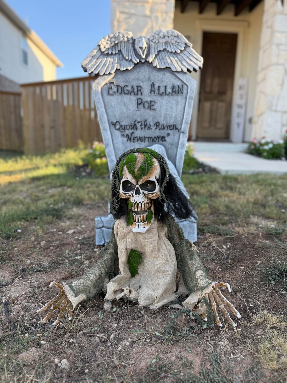JOYIN Halloween Animated Zombie Groundbreaker Outdoor Decor with Light Up Eyes Creepy Animatronic Decorations with Movable Arms for Halloween Party Prop and Lawn Patio Yard Outside Decorations customer photo 1