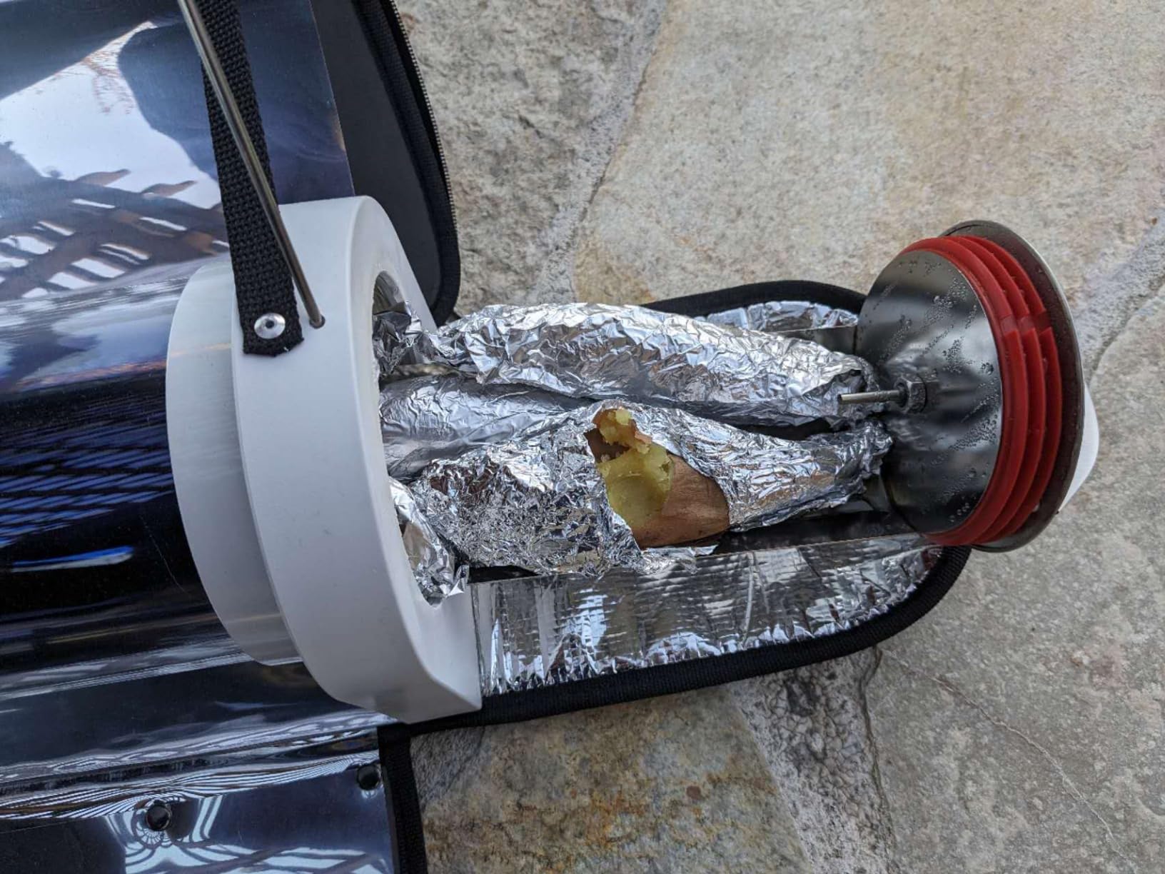 Solar Stove Portable Stove Solar Oven - Solar Cooker for Outdoor Cooking with 4.5L Large Capacity with Theometer, and Easy-to-Use Design for Camping Hiking and Family Party customer photo 2