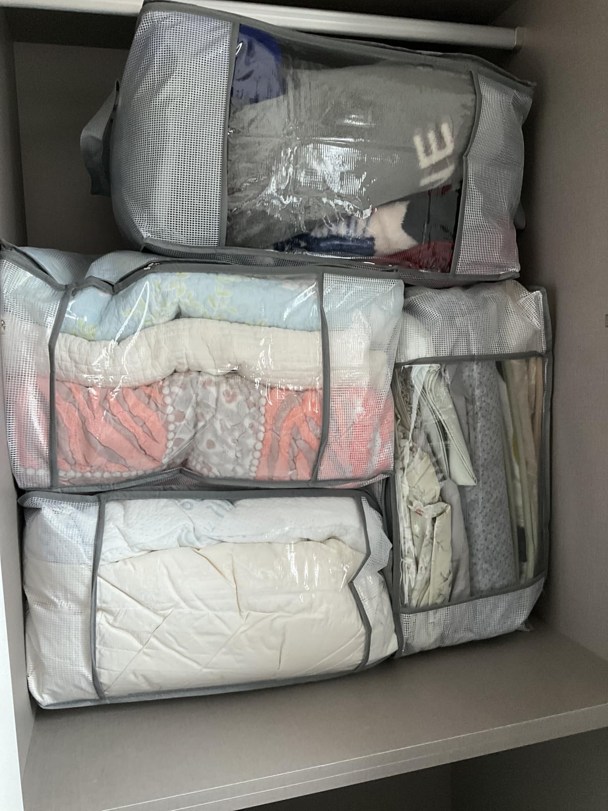2 Pack Under Bed Storage Containers Bins, Humid-Proof Plastic Underbed Storage Bins, Clothes Storage and Organization Bags, Under the Bed Blanket Storage with Handles for Clothes, Bedroom customer photo 1