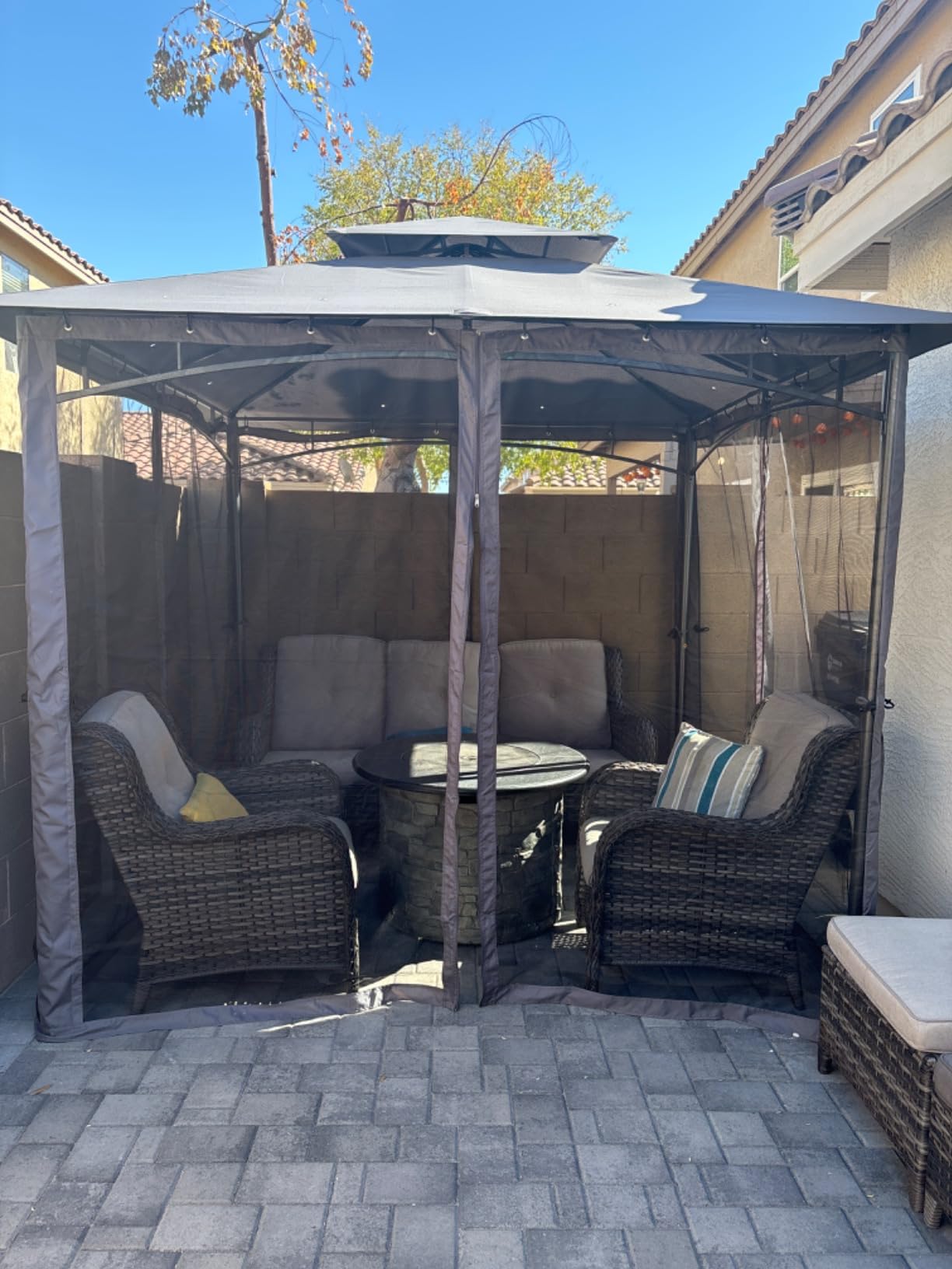 MASTERCANOPY 10x12 ft Heavy Duty Patio Gazebo with Netting Walls, Black customer photo 2