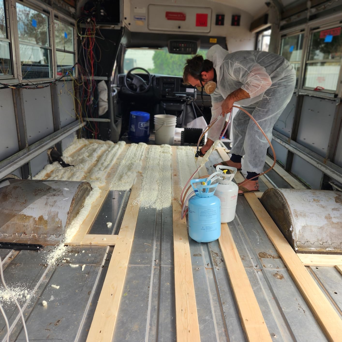 Vega Bond V200 Closed Cell Spray Foam Insulation Kit 200 BF Low GWP System customer photo 2