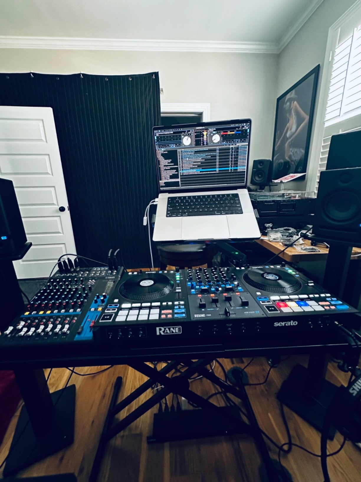 Liquid Stands Expandable DJ Table Stand Portable Audio Mixer Stand - DJ Stand for Laptop & Controller - Midi Keyboard Stand & Synth Stand - DJ Booth Portable X Style Keyboard Stand & Tabletop DJ Desk customer photo 2