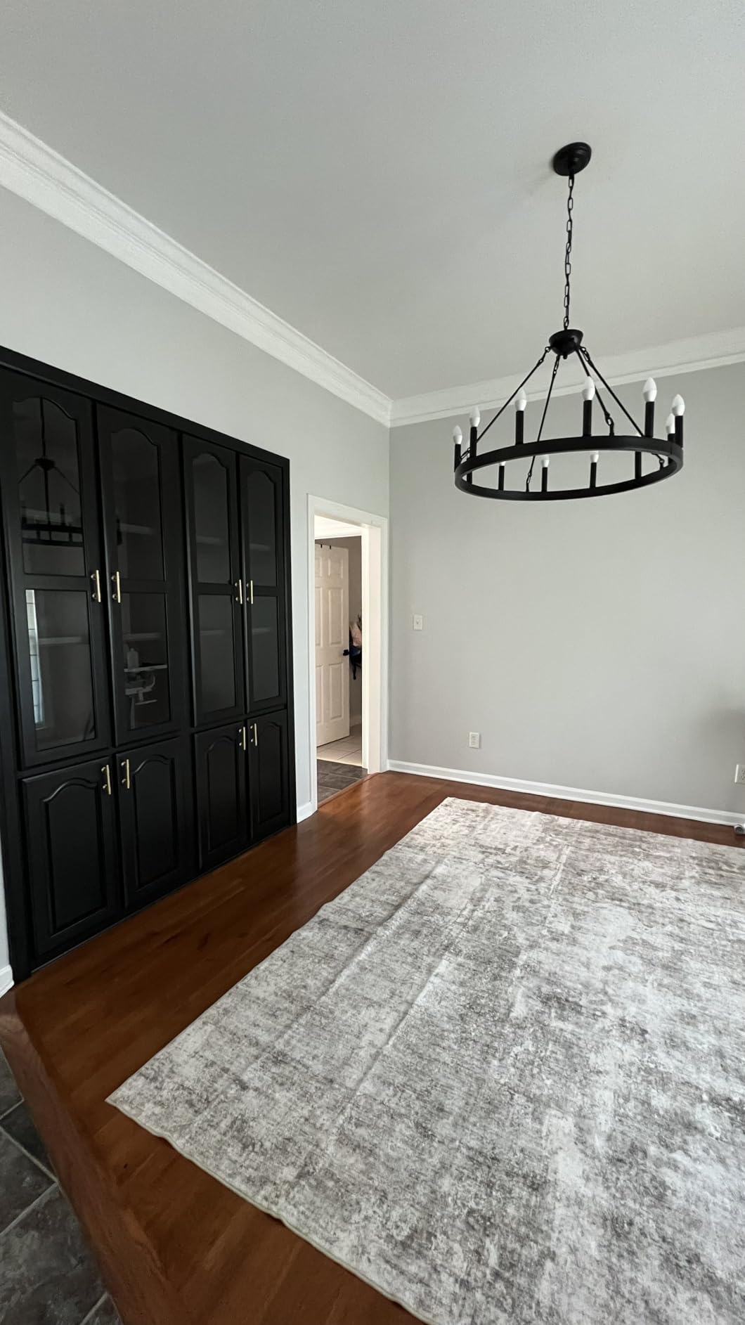 Black Farmhouse Chandelier, 6-Light Wagon Wheel Pendant Light customer photo 2
