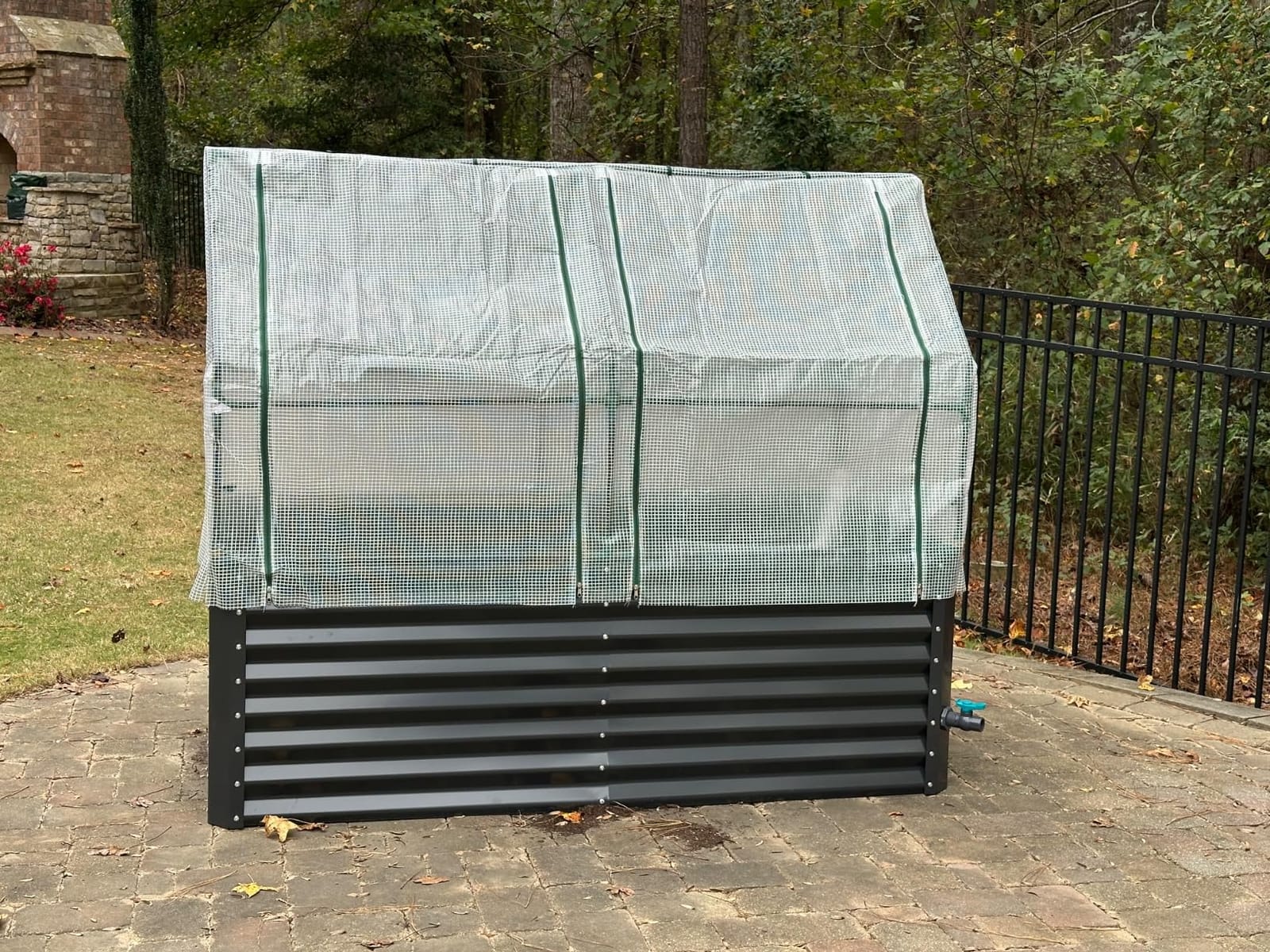 Outsunny 4' x 2' x 2' Portable Mini Greenhouse, Small Green House, Clear customer photo 2
