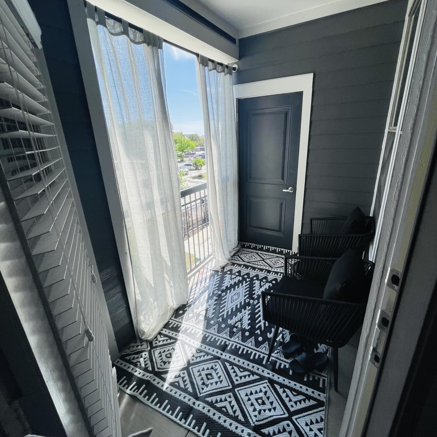 OLANLY Outdoor Rug 5x8 ft Waterproof Reversible Boho Mat, Black & White customer photo 1