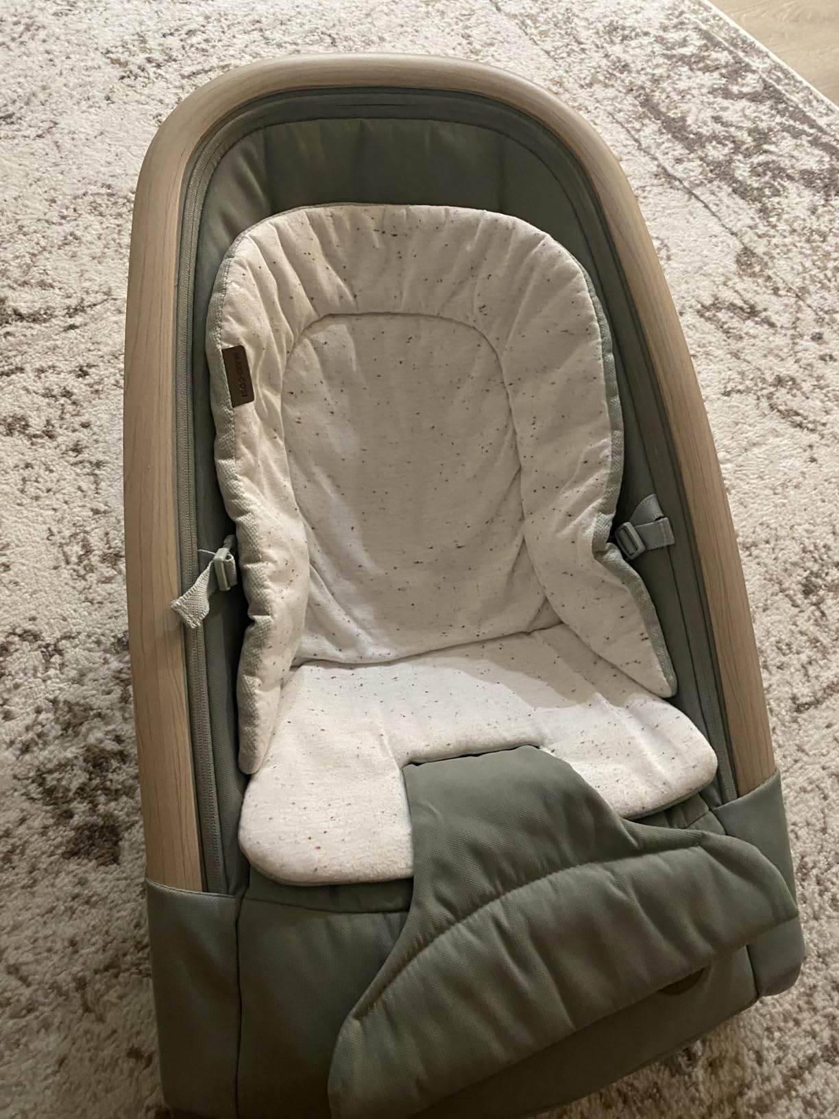 Maxi-Cosi Kori 2-in-1 Baby Bouncer Seat for Infants, Baby Rocker Chair, Portable Bouncer Chair, Classic Green customer photo 2